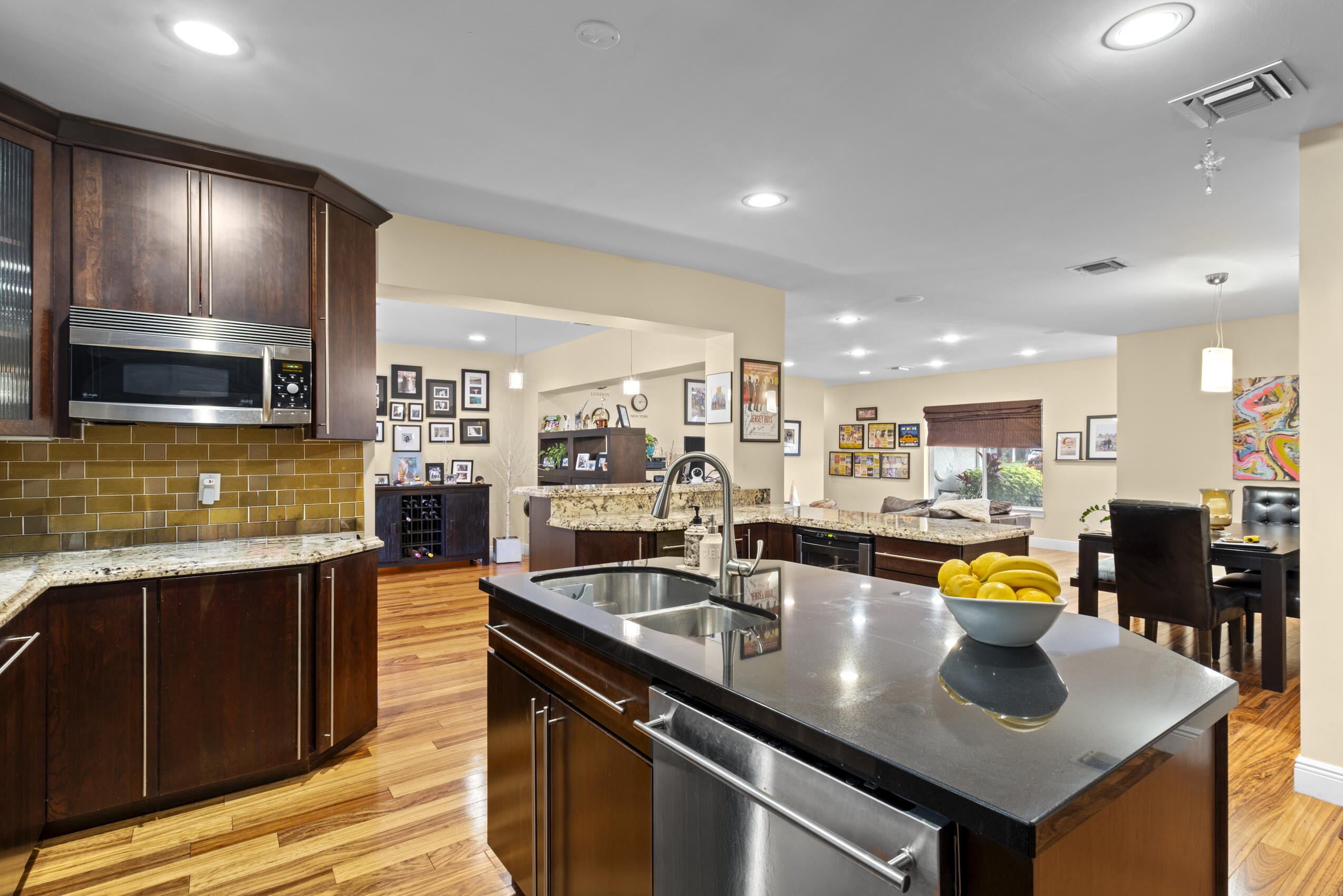 BOCA WOODS - Residential