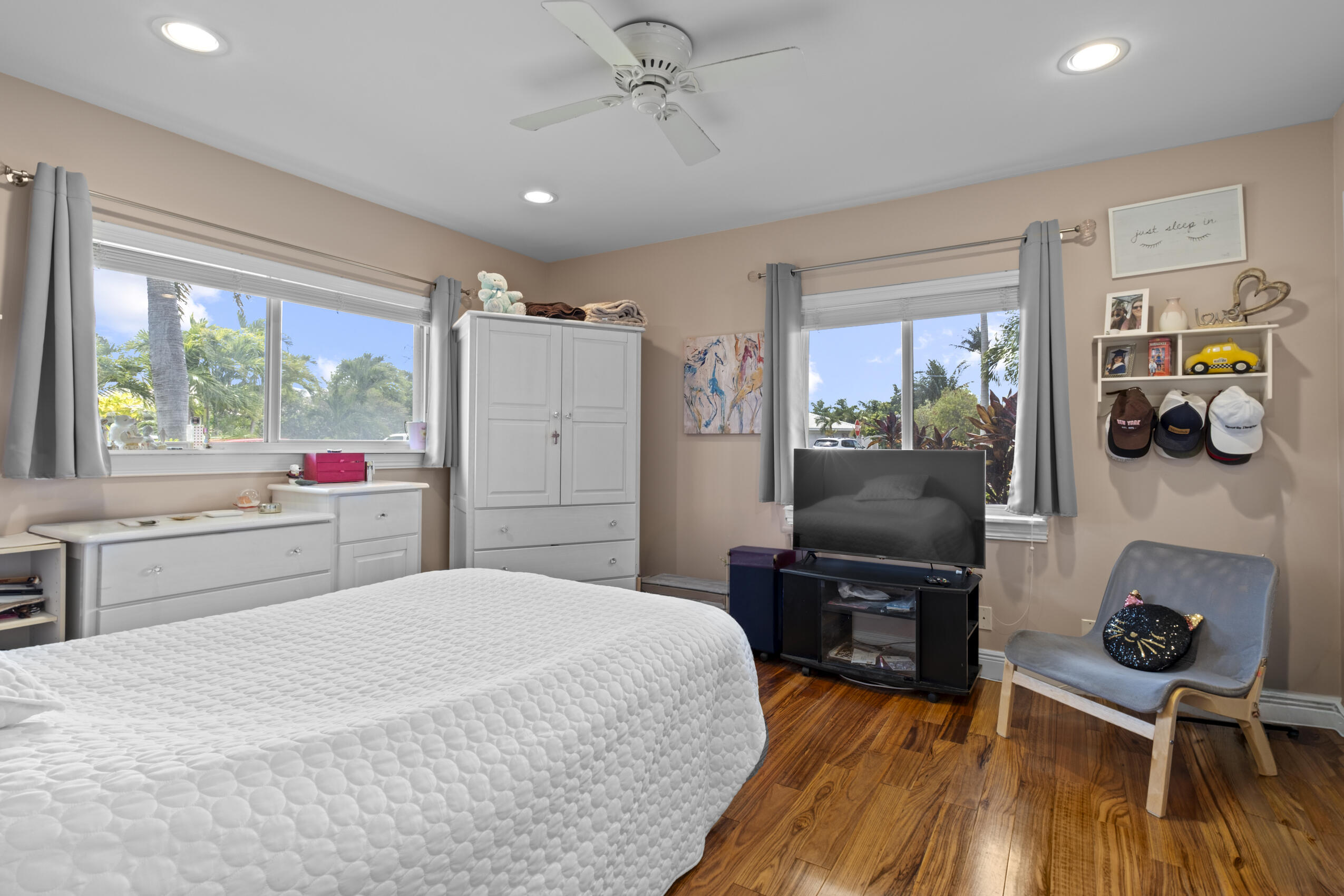 BOCA WOODS - Residential