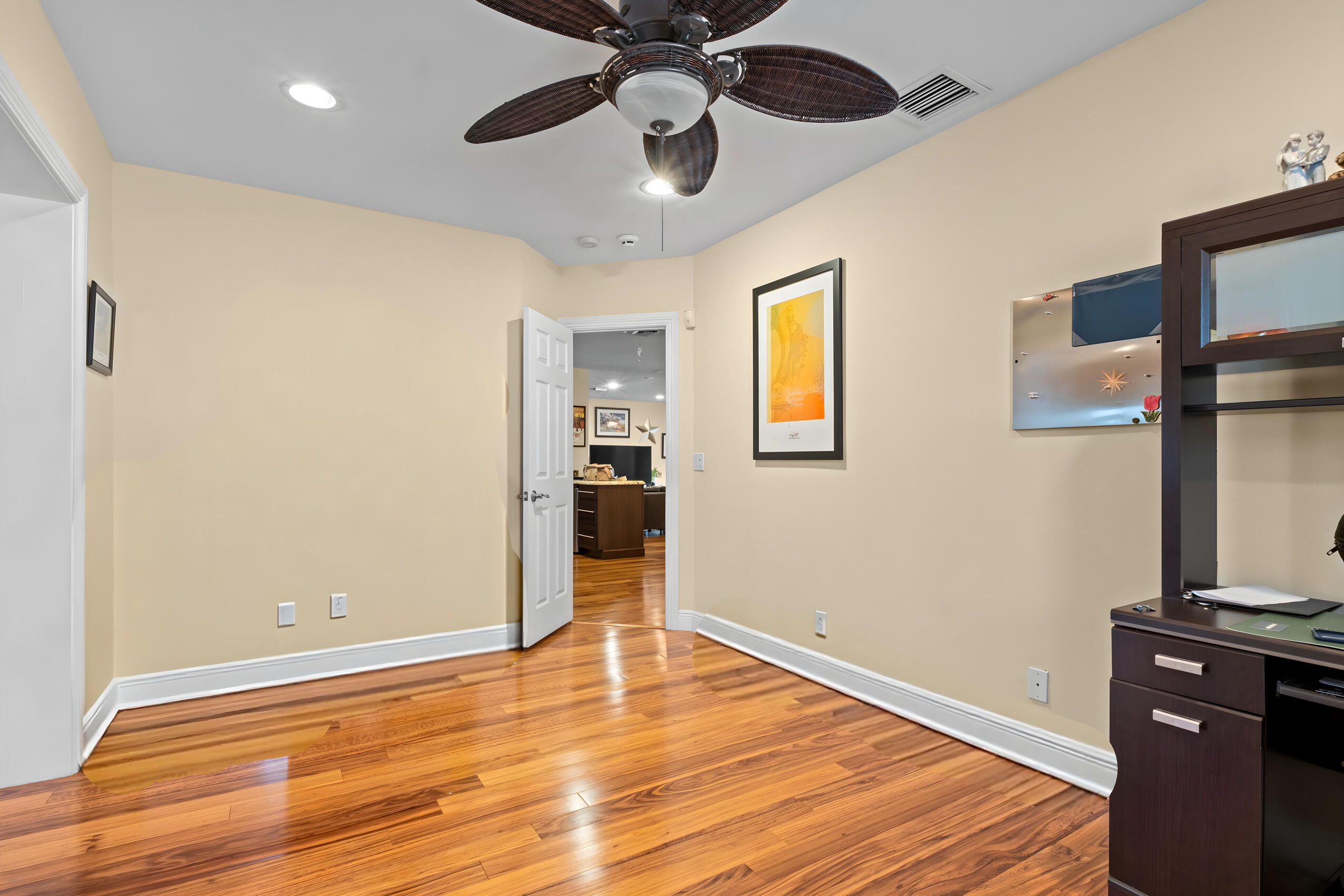 BOCA WOODS - Residential