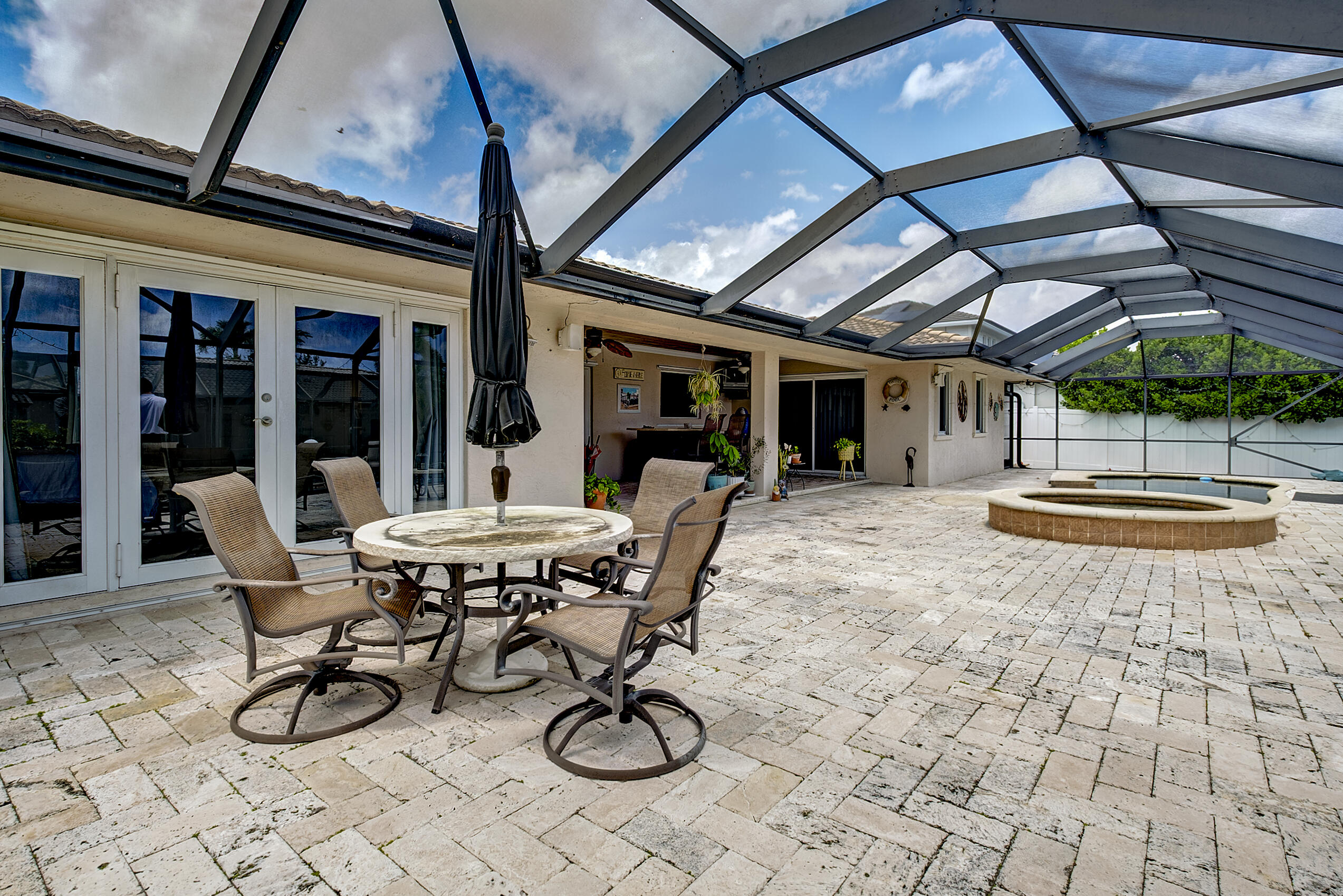 BOCA WOODS - Residential