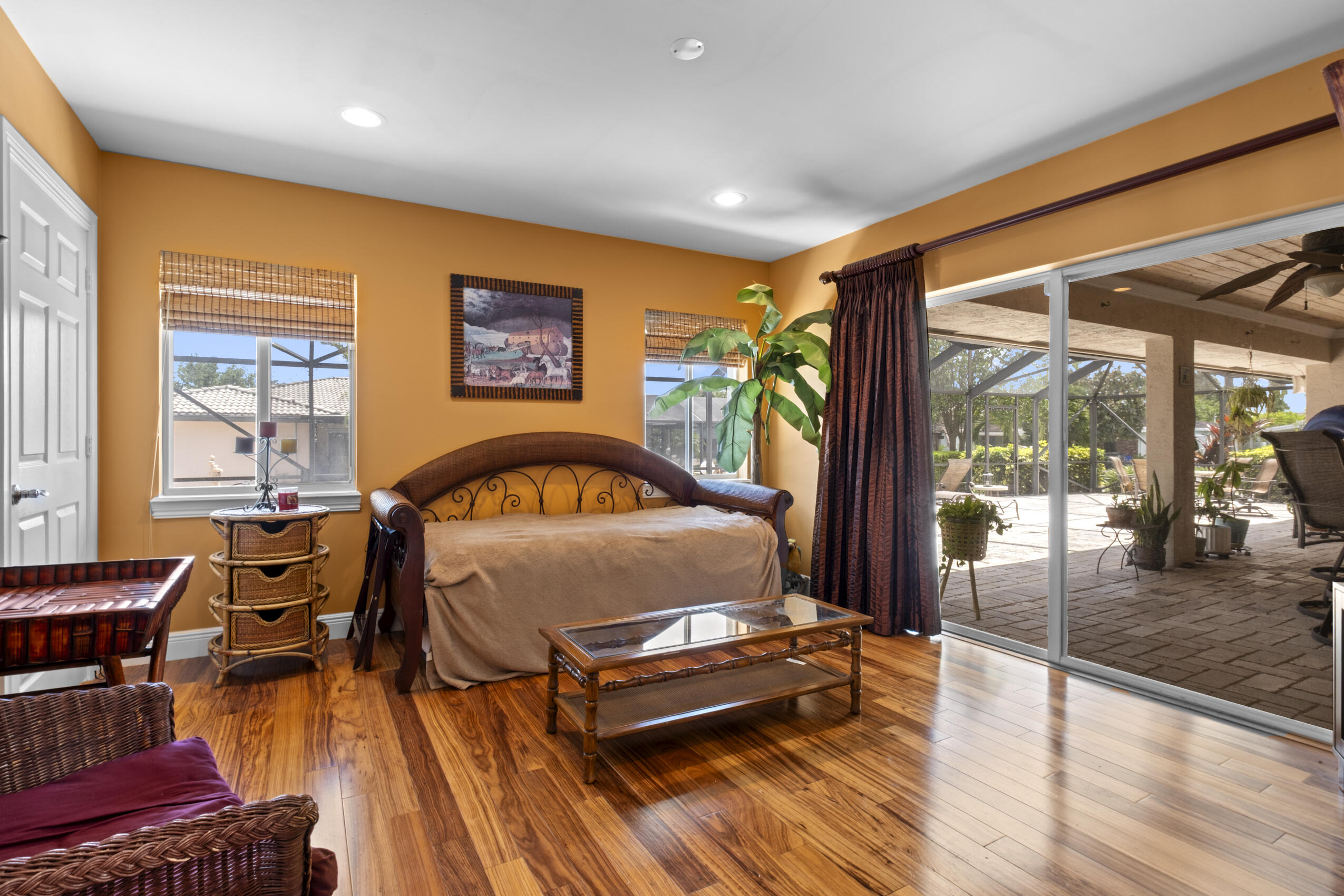 BOCA WOODS - Residential