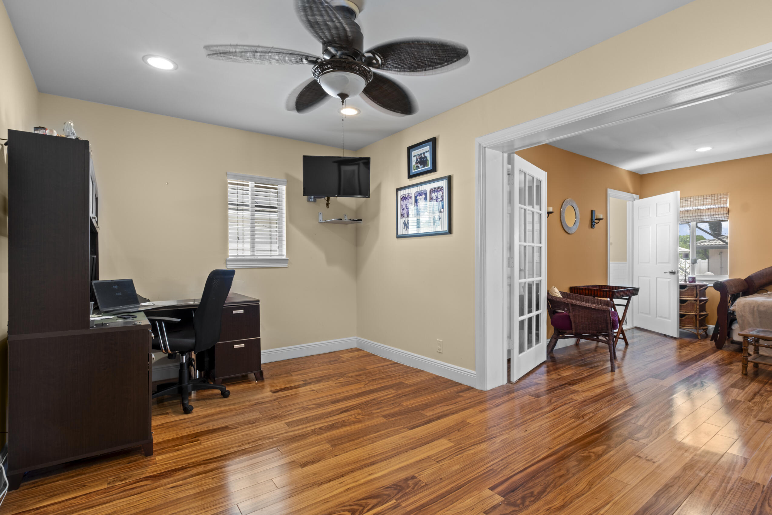 BOCA WOODS - Residential