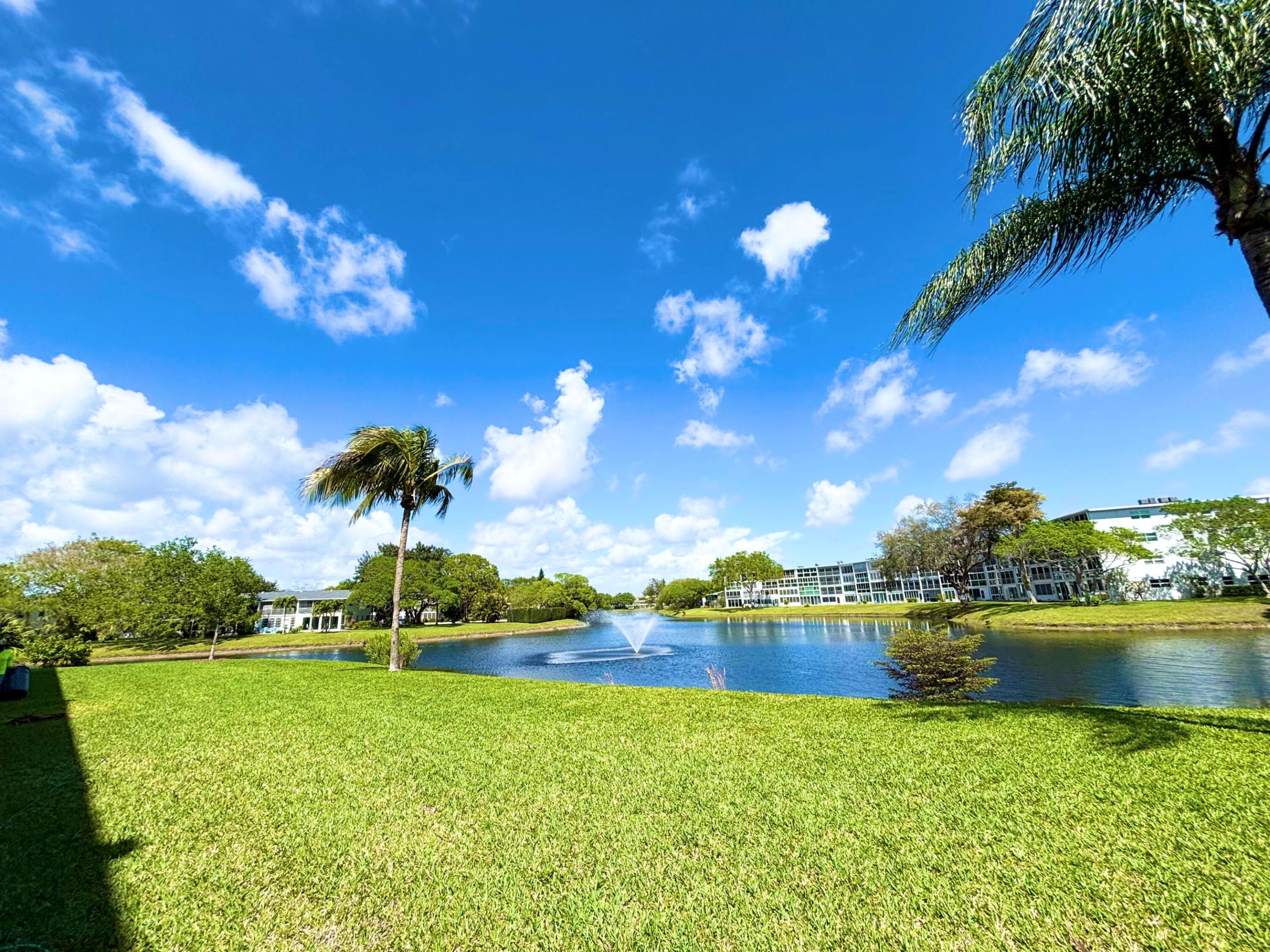 OAKRIDGE A CONDO - Residential