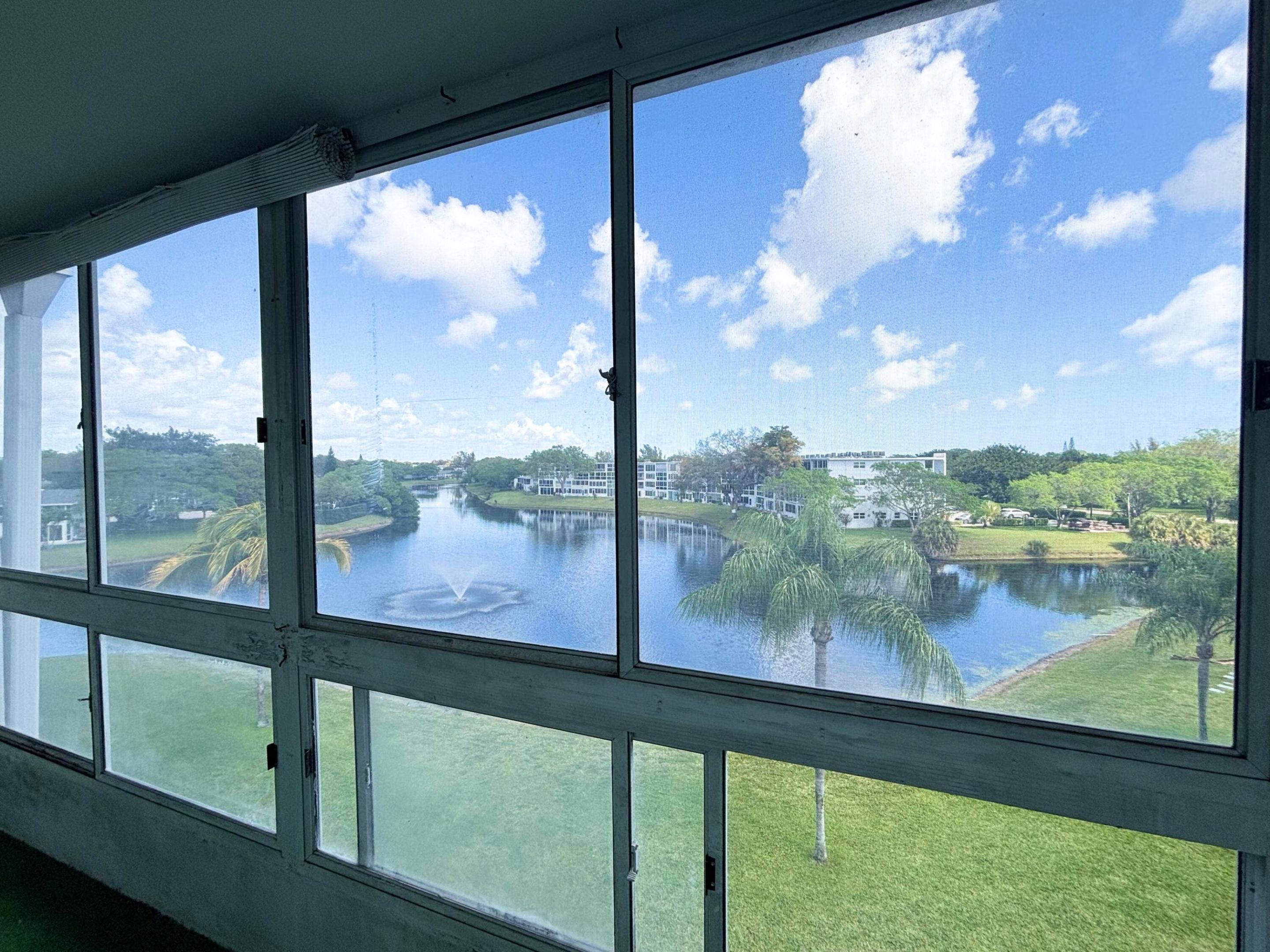 OAKRIDGE A CONDO - Residential