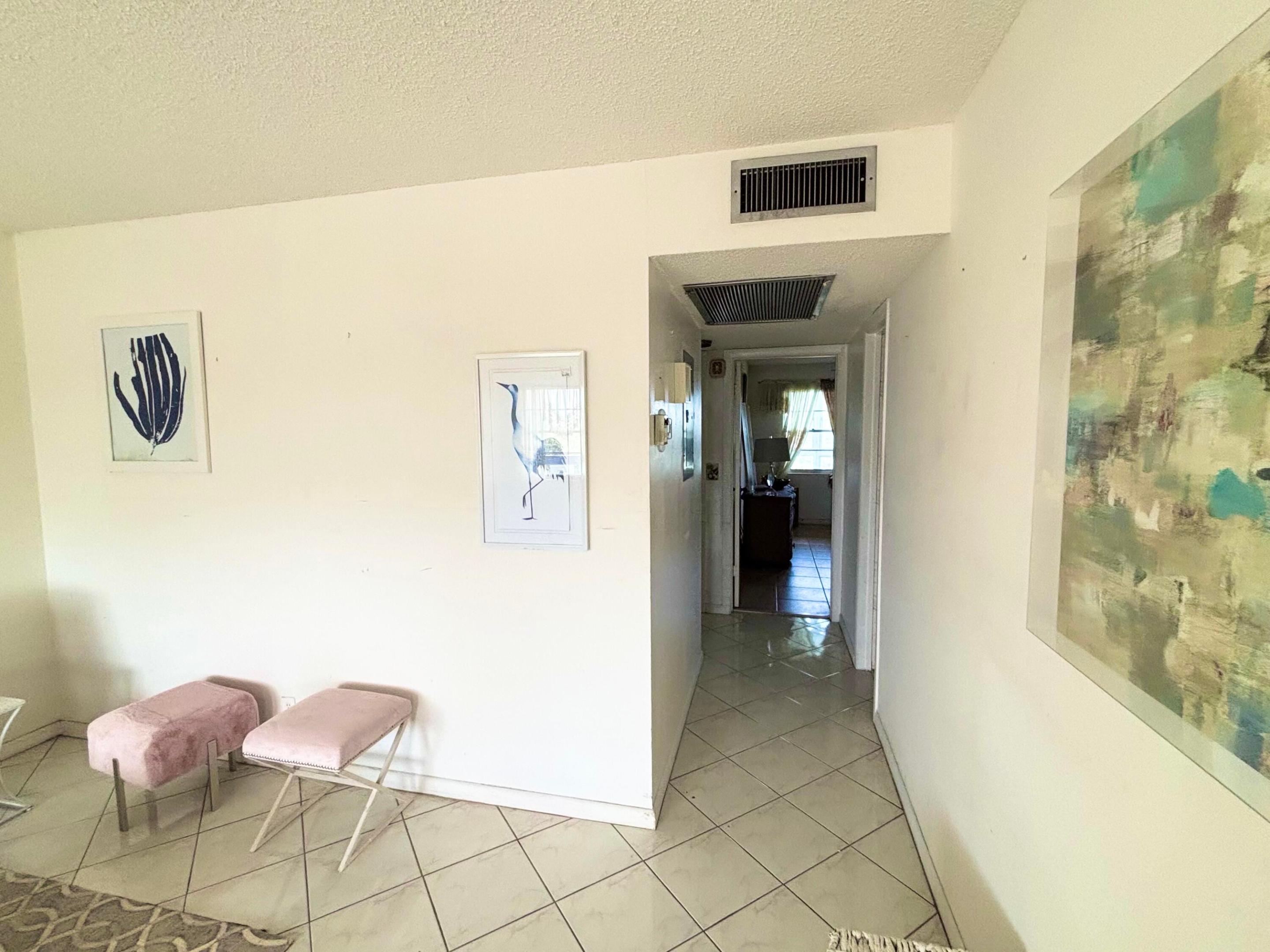 OAKRIDGE A CONDO - Residential