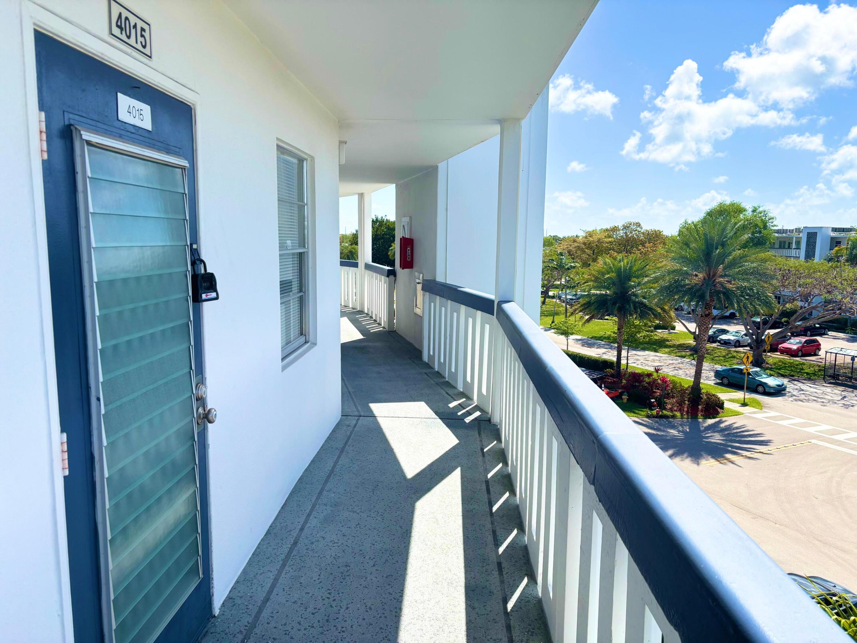 OAKRIDGE A CONDO - Residential