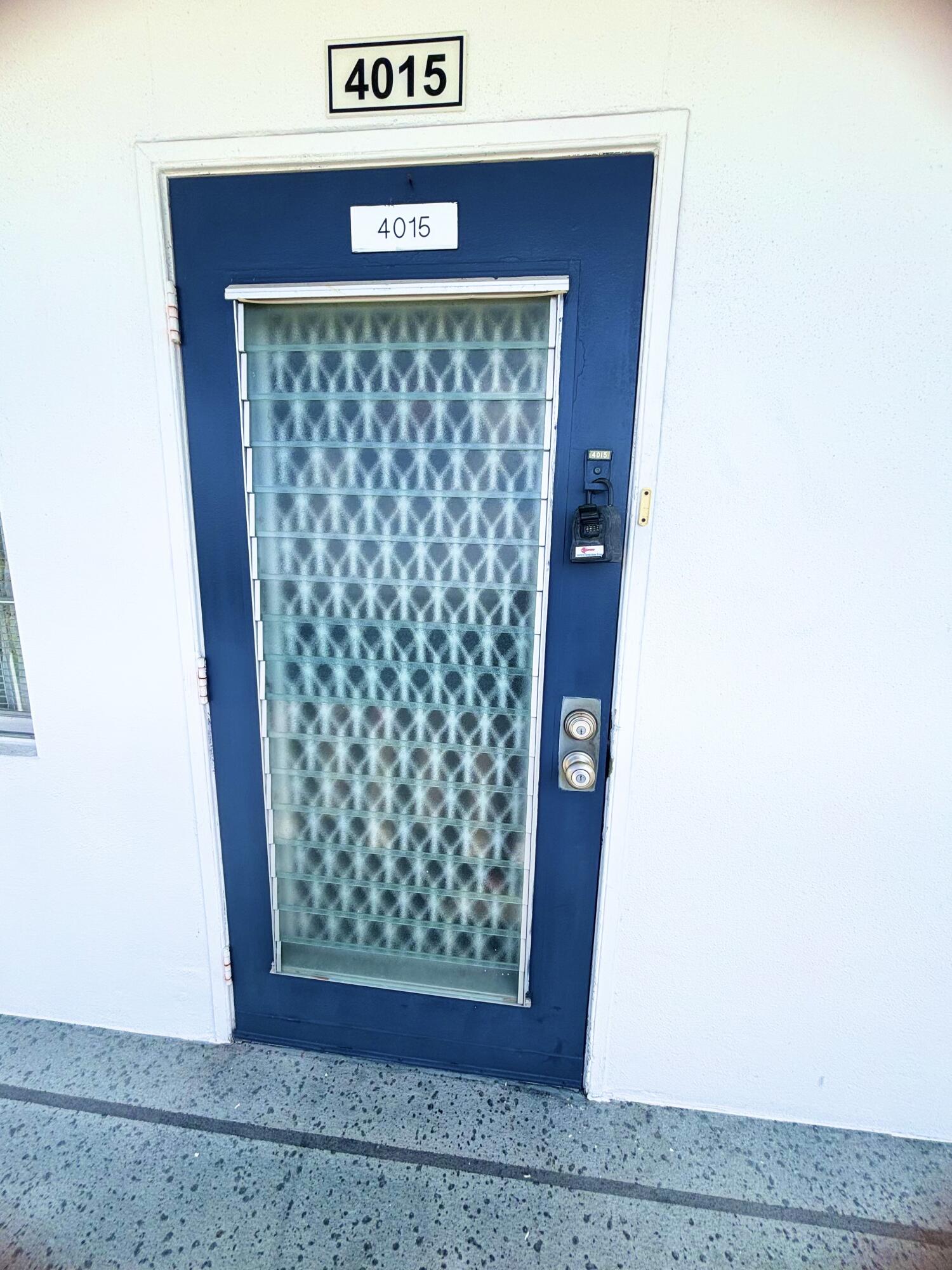 4015 Oakridge A 4015