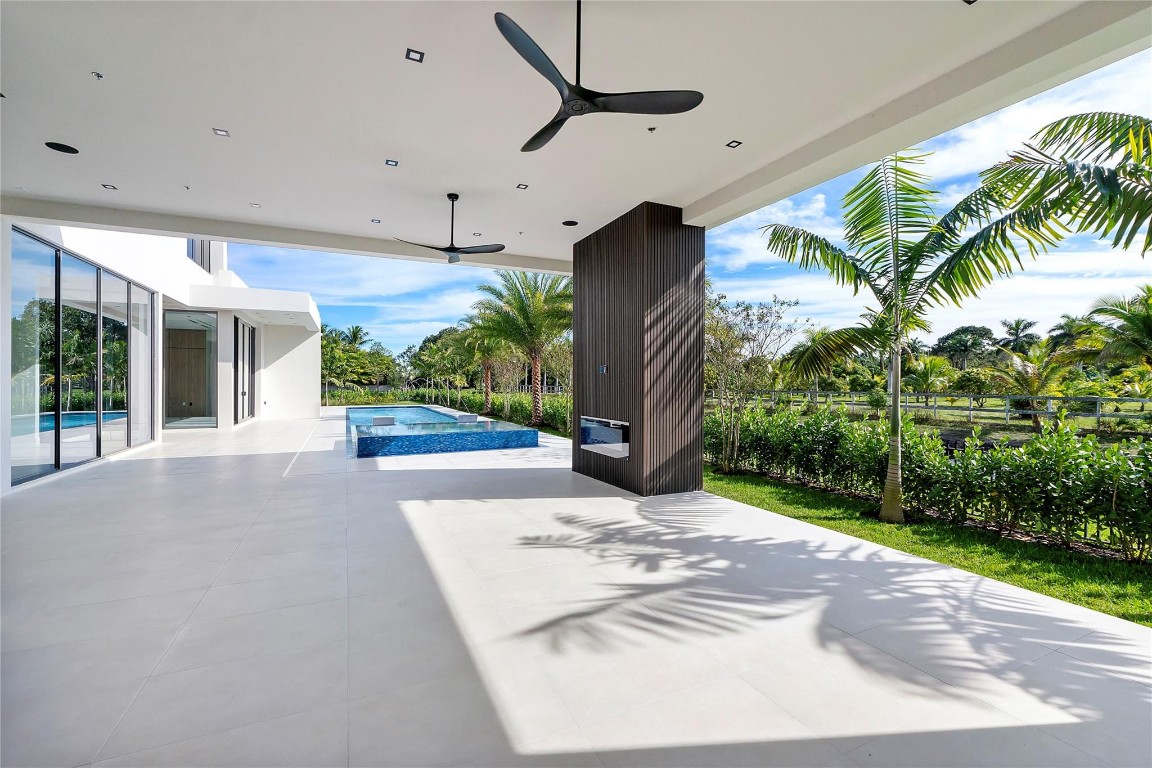 PLANTATION ACRES ESTATES - Residential