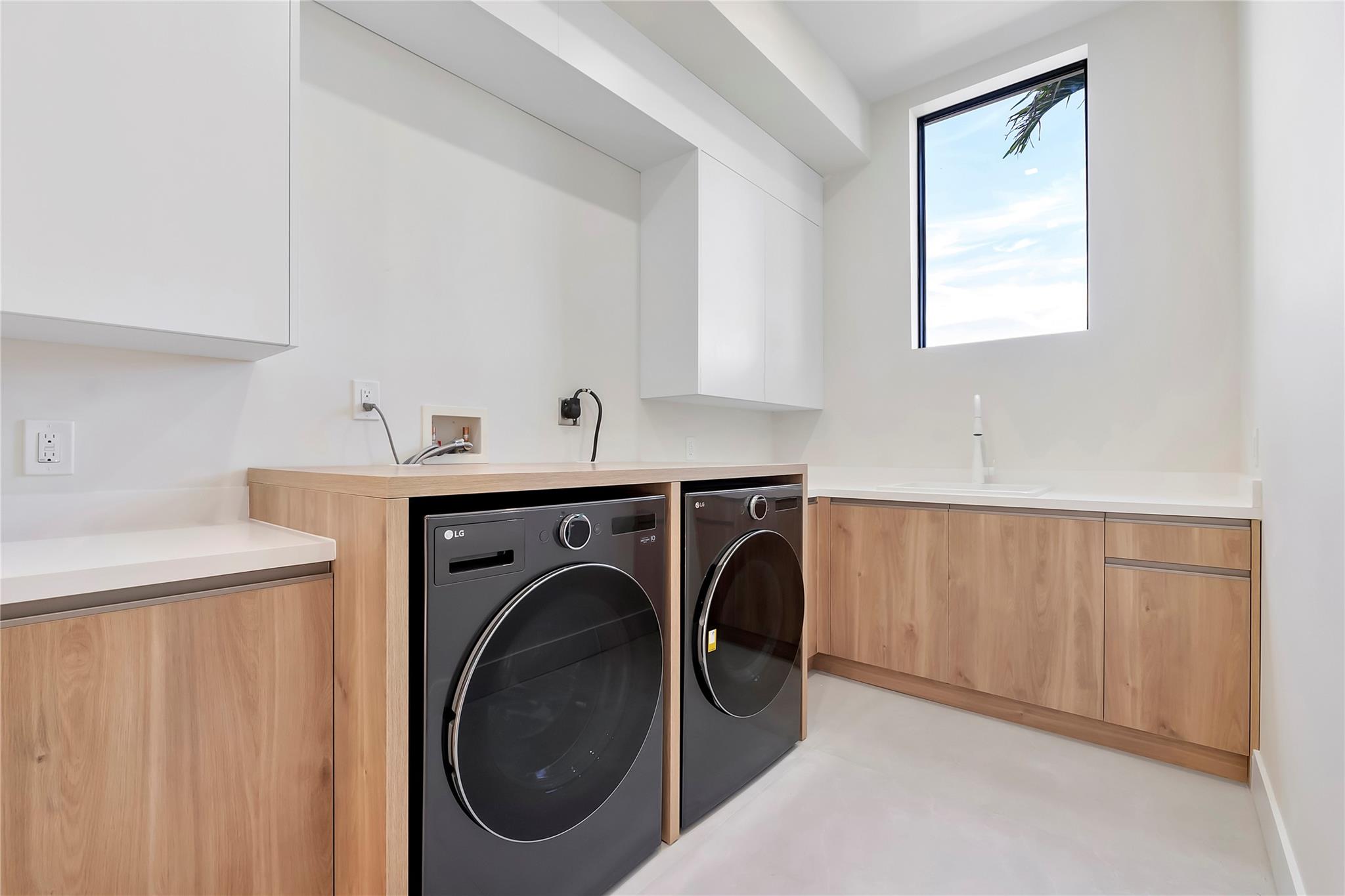 PLANTATION ACRES ESTATES - Residential