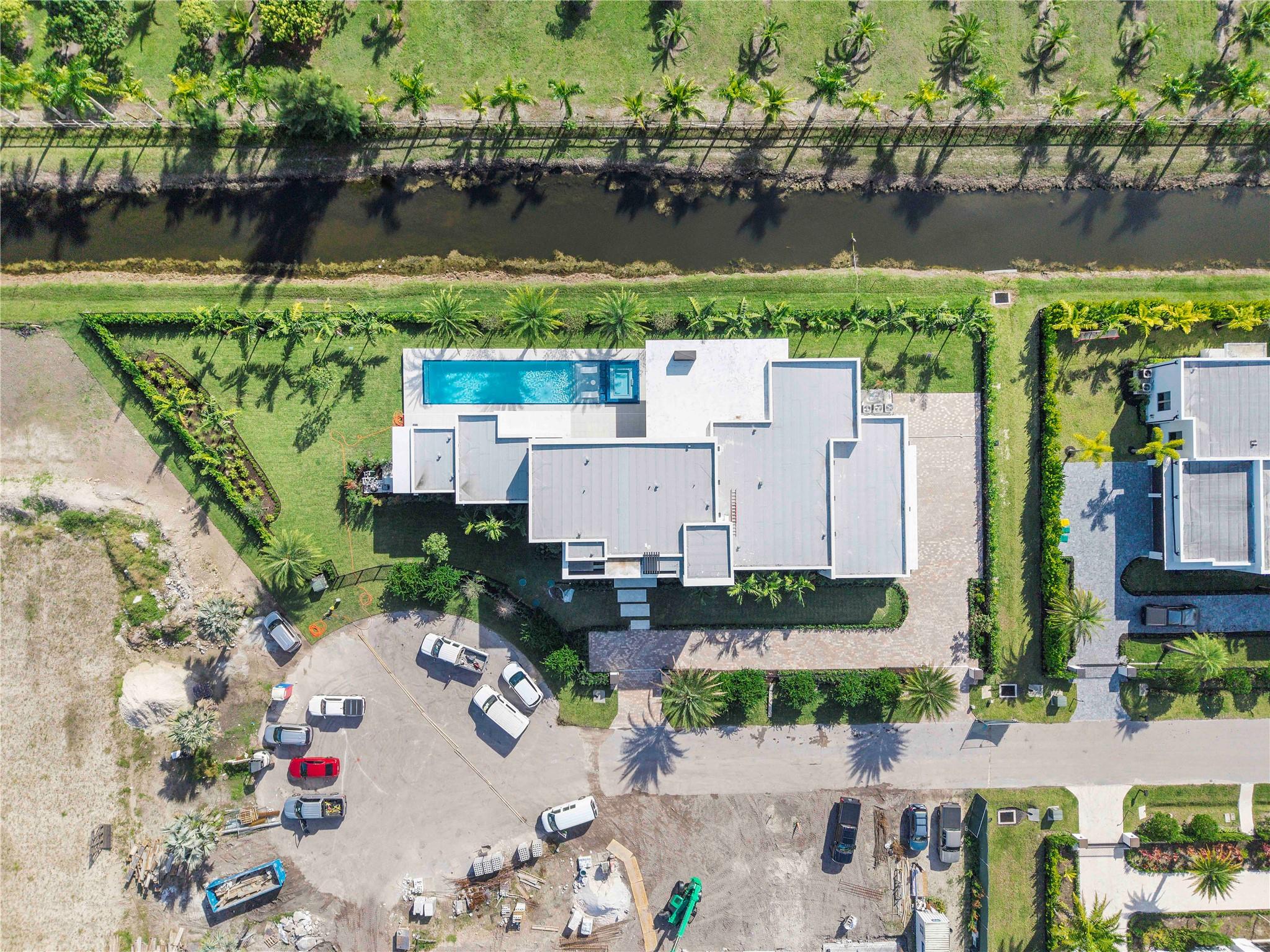 PLANTATION ACRES ESTATES - Residential