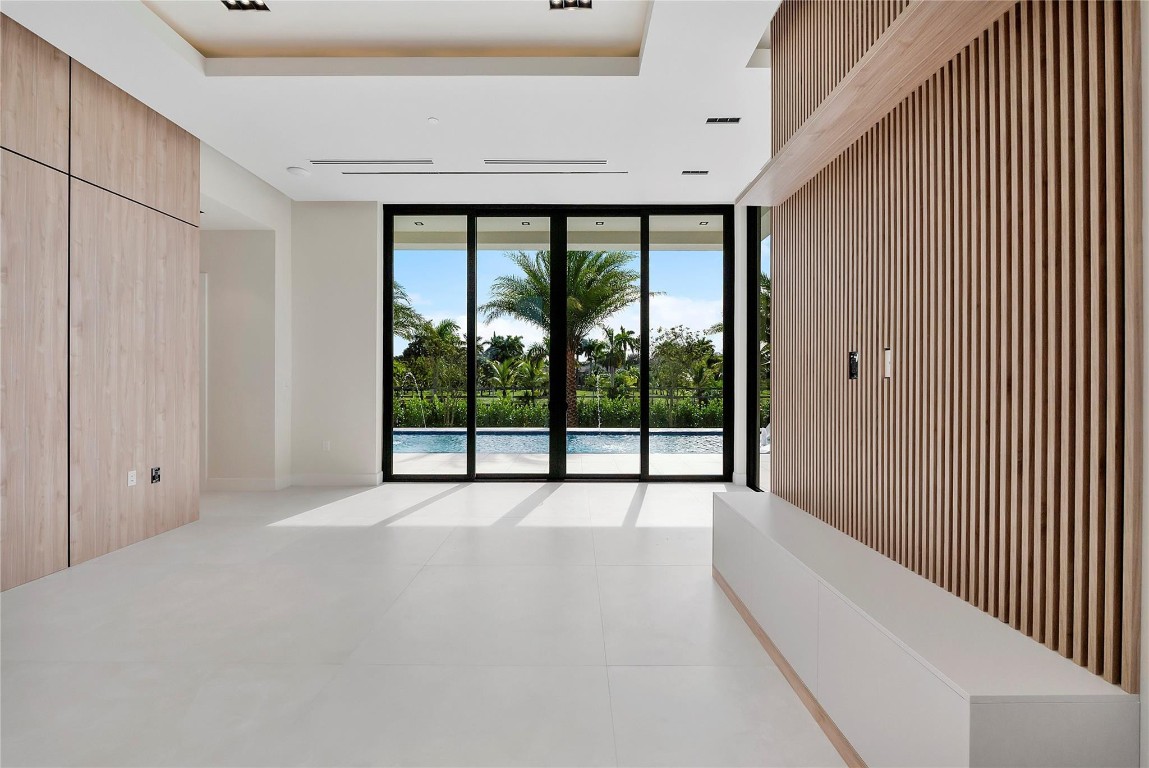 PLANTATION ACRES ESTATES - Residential