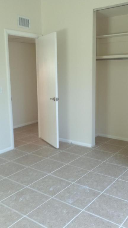 River Park Unit 7 - Residential Lease