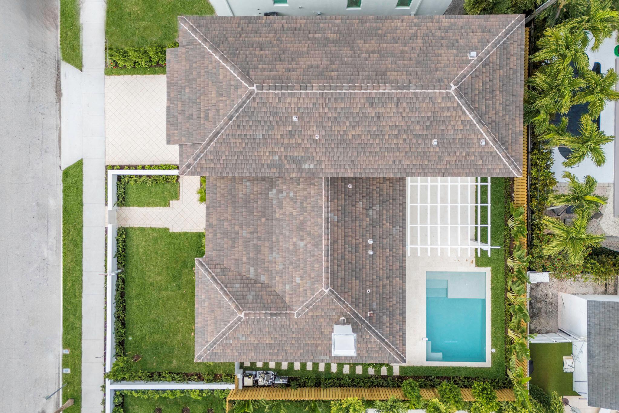 EL CID COURT - Residential