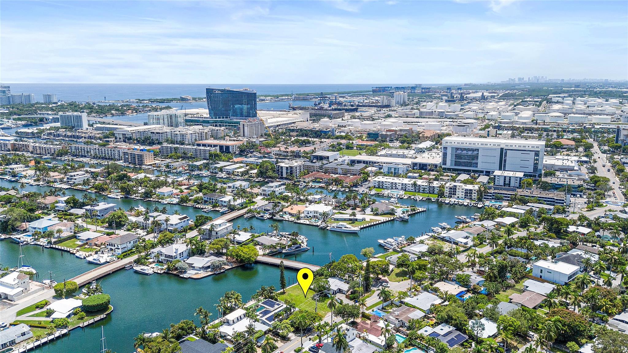 LAUDERDALE HARBORS - Land