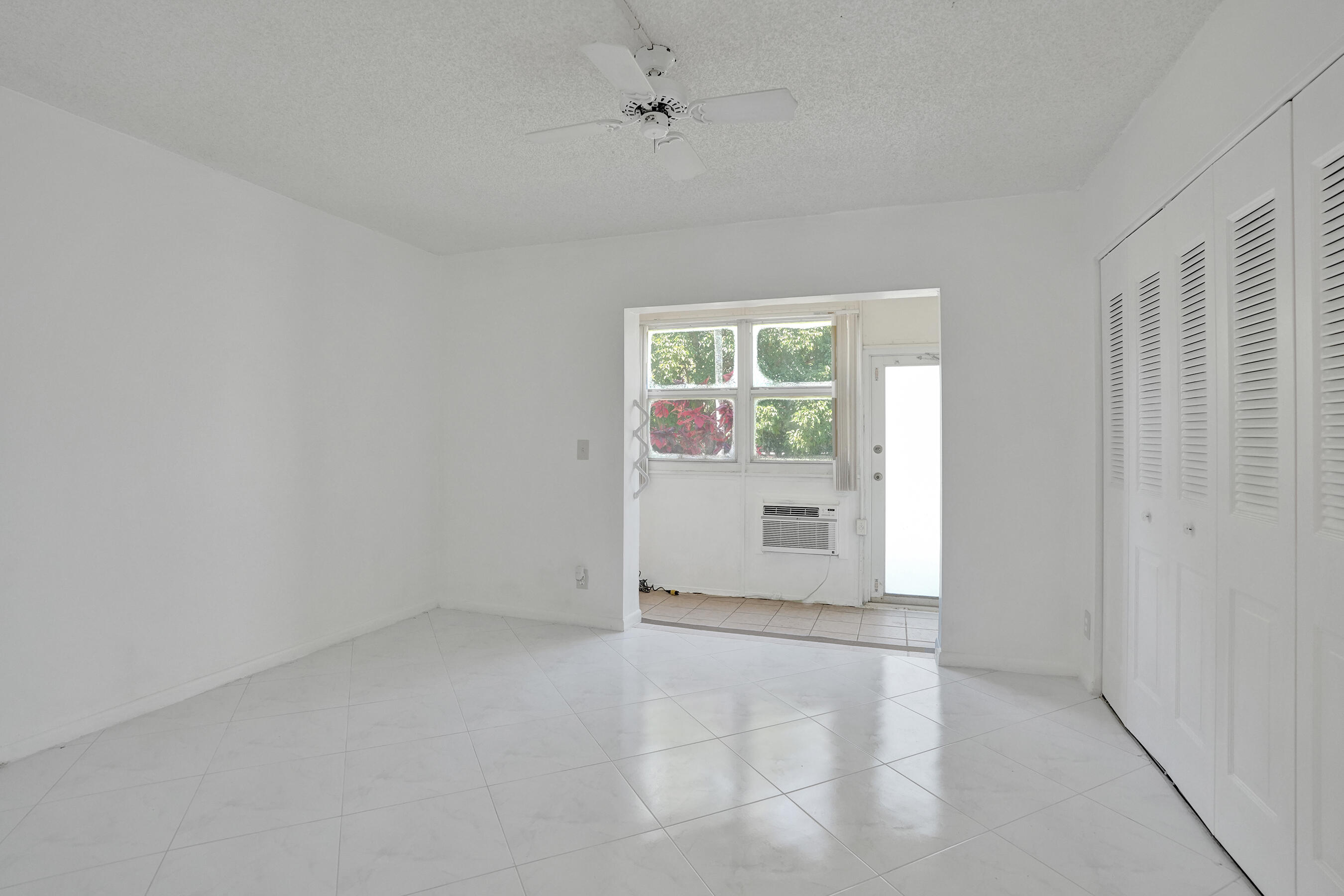 DURHAM M CONDO - Residential