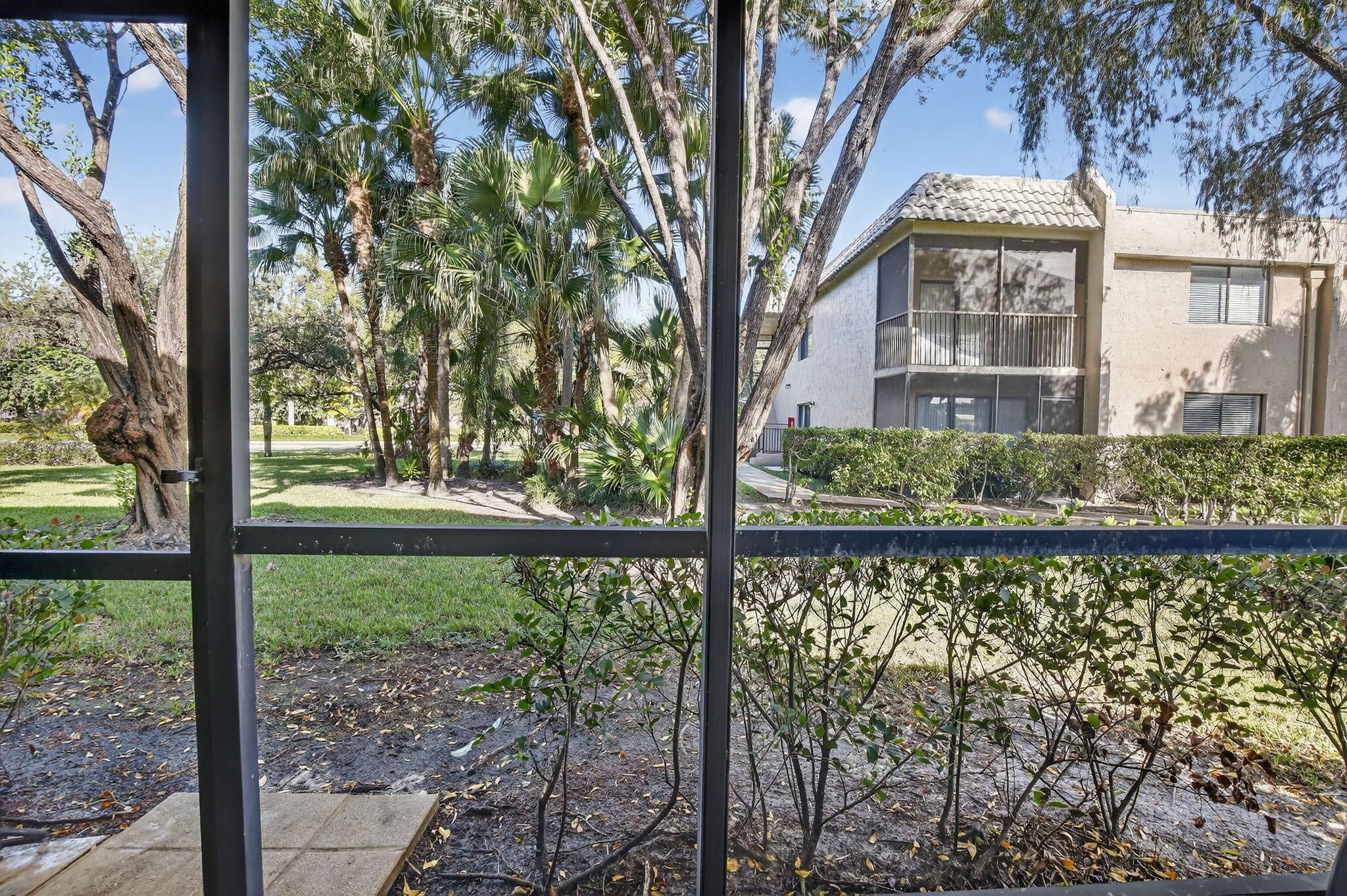 GARDENS AT BONAVENTURE 11 - Residential