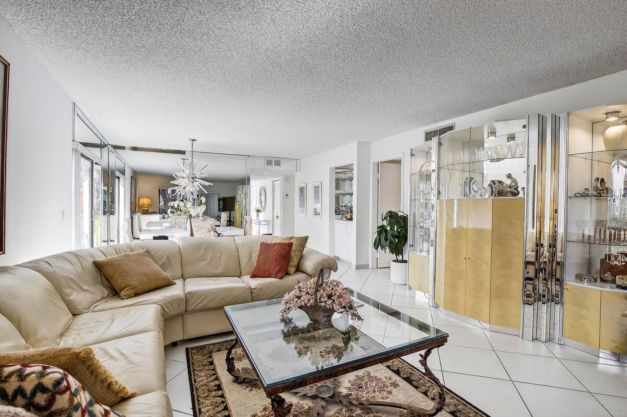 GARDENS AT BONAVENTURE 11 - Residential