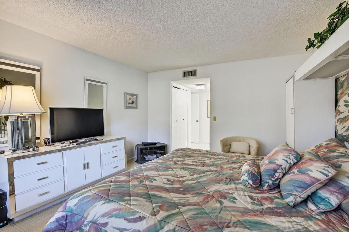 GARDENS AT BONAVENTURE 11 WEST - Residential