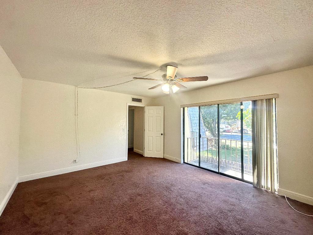 LAKEWOOD OF PALM SPRINGS - Residential Lease