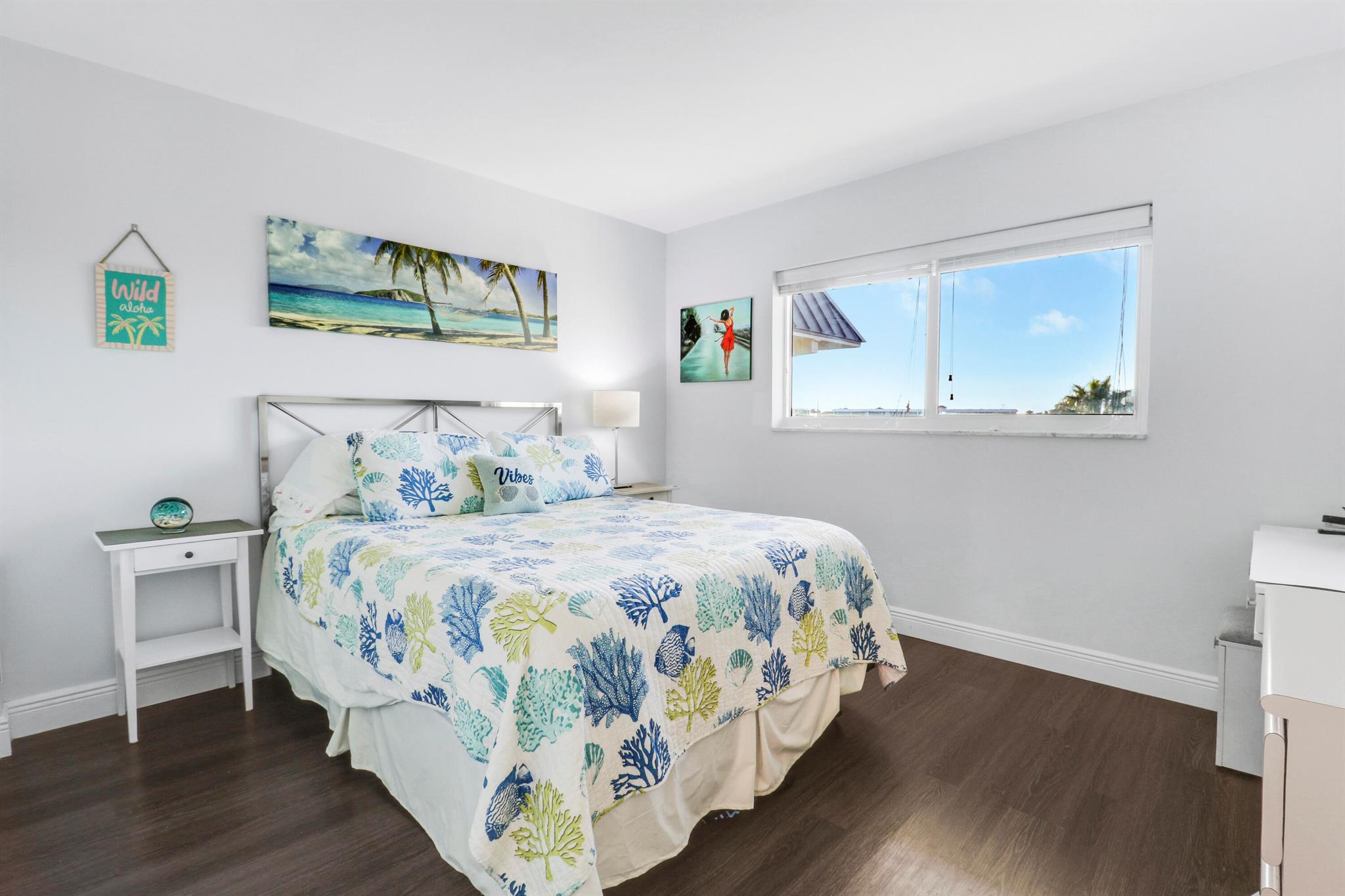 LANDINGS CONDO LT - Residential