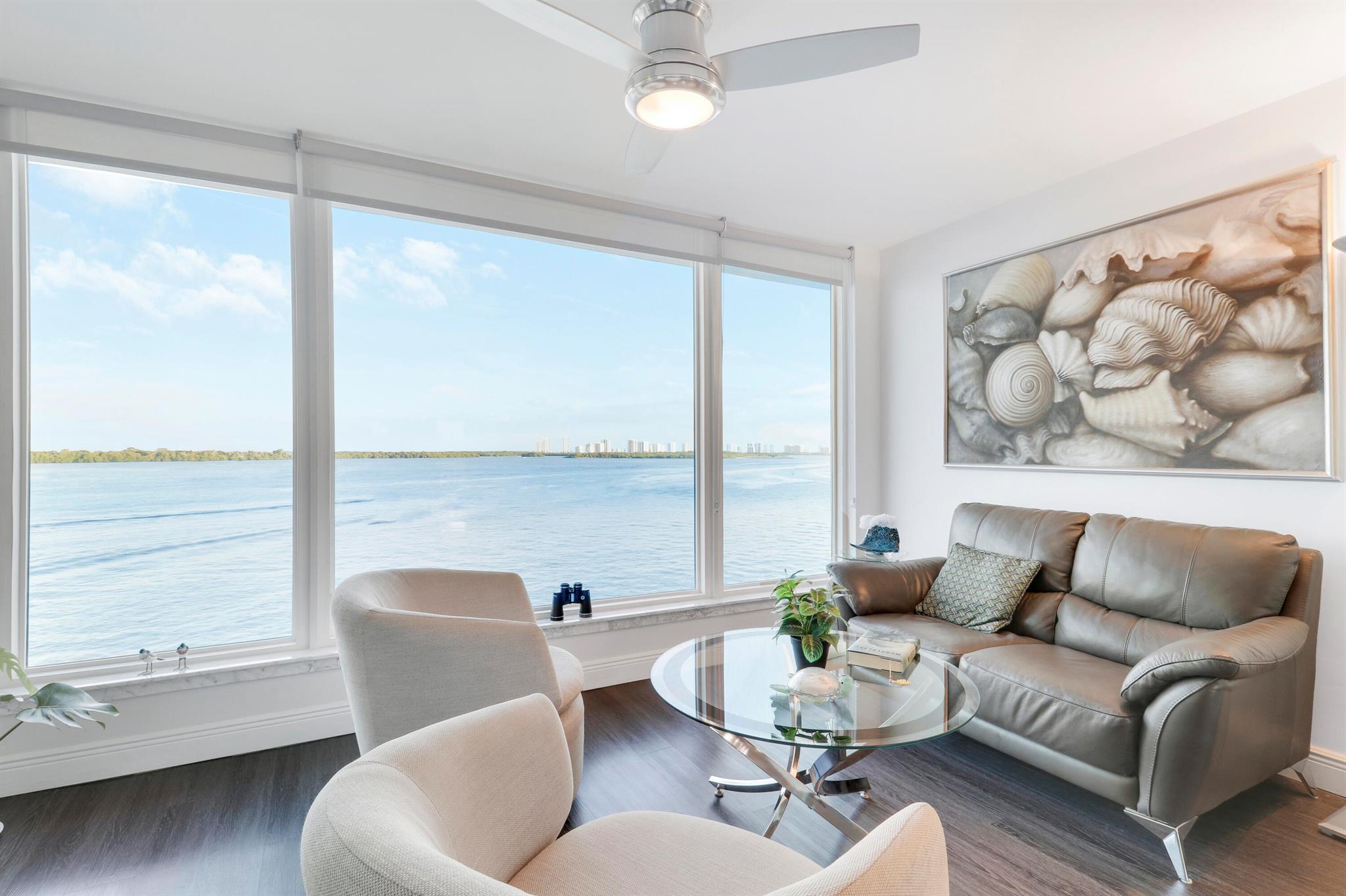 LANDINGS CONDO LT - Residential