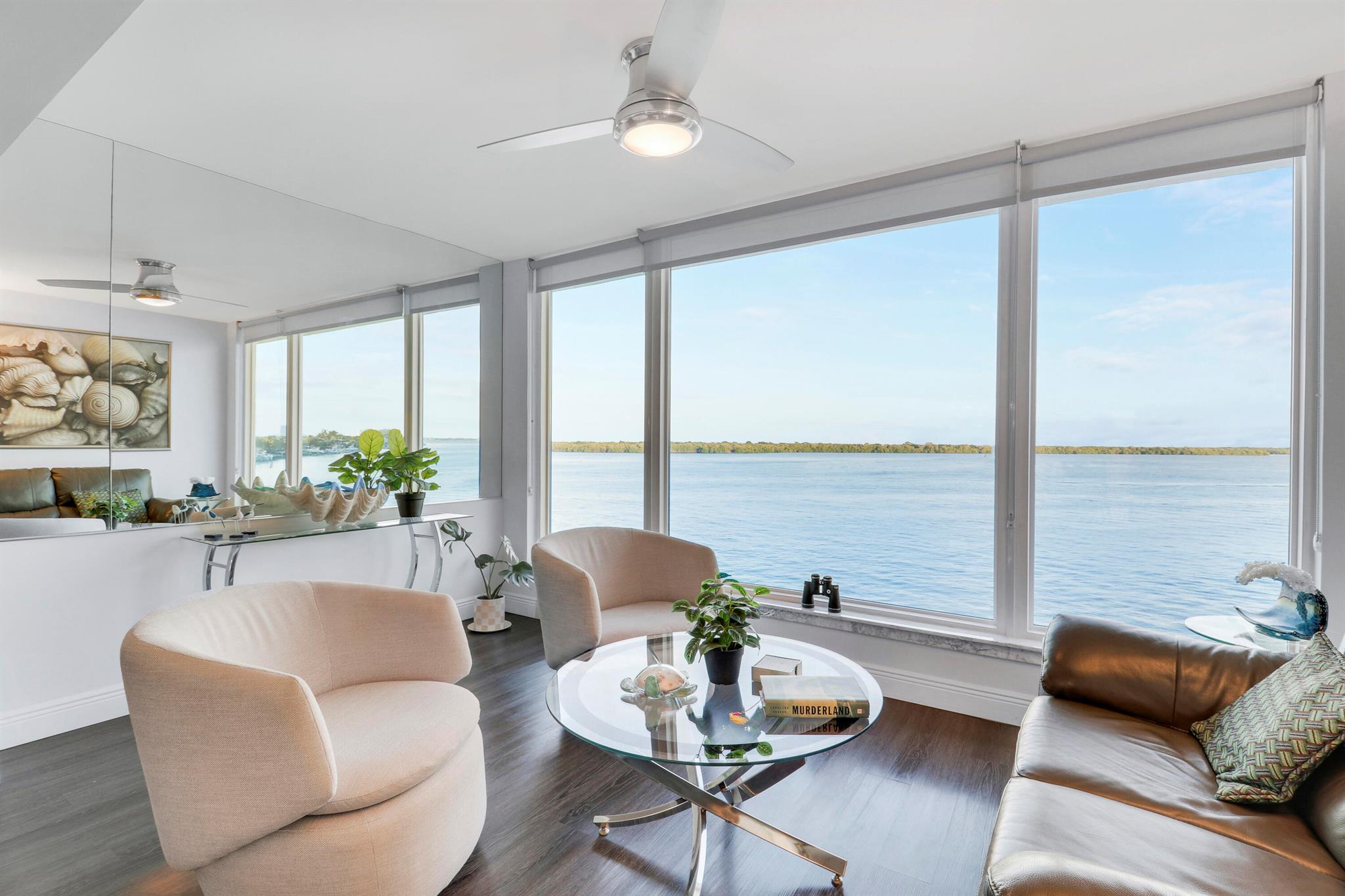 LANDINGS CONDO LT - Residential