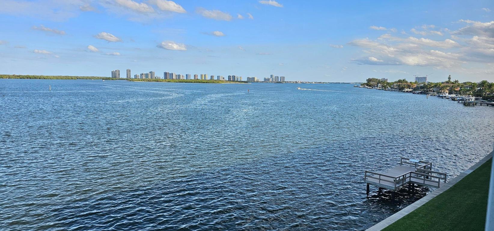 LANDINGS CONDO LT - Residential