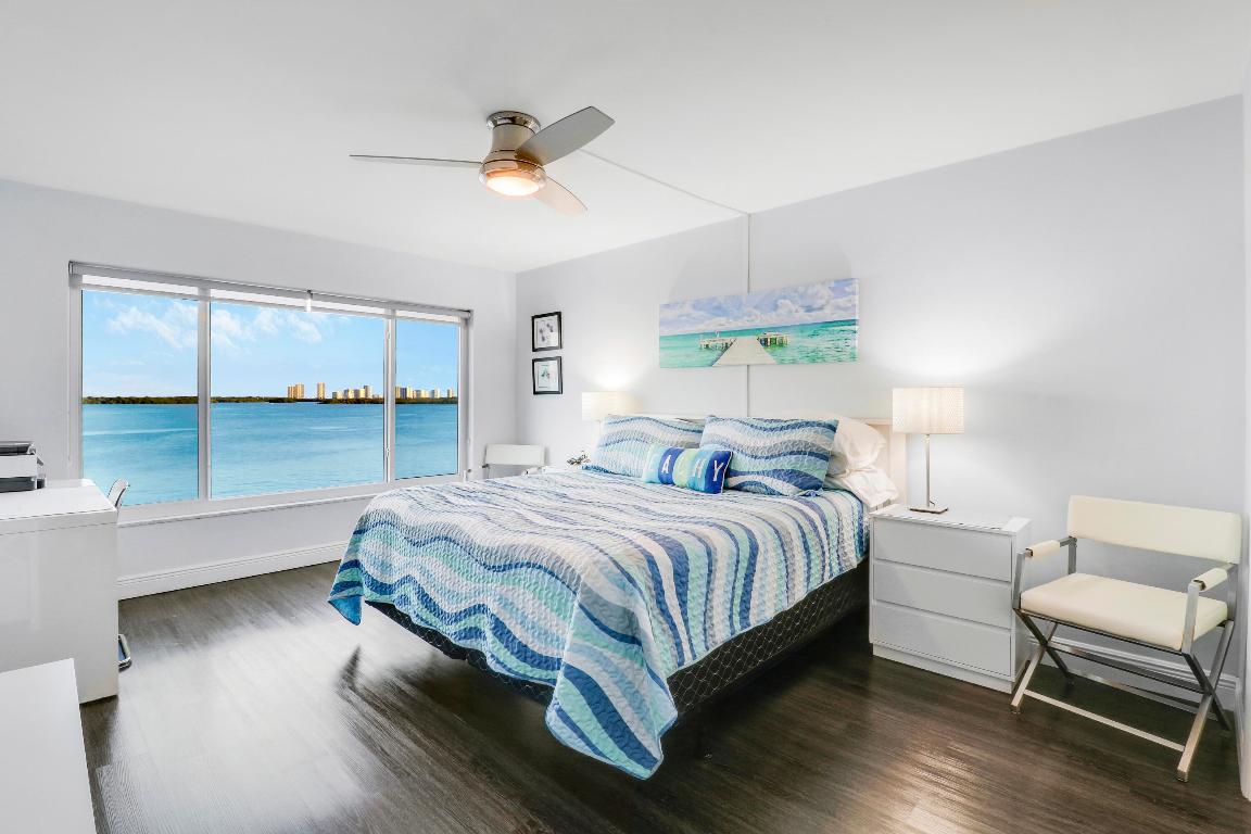 LANDINGS CONDO LT - Residential