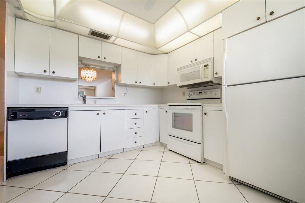 Wynmoor LUCAYA - Residential