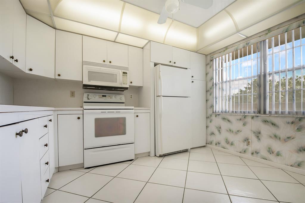 Wynmoor LUCAYA - Residential