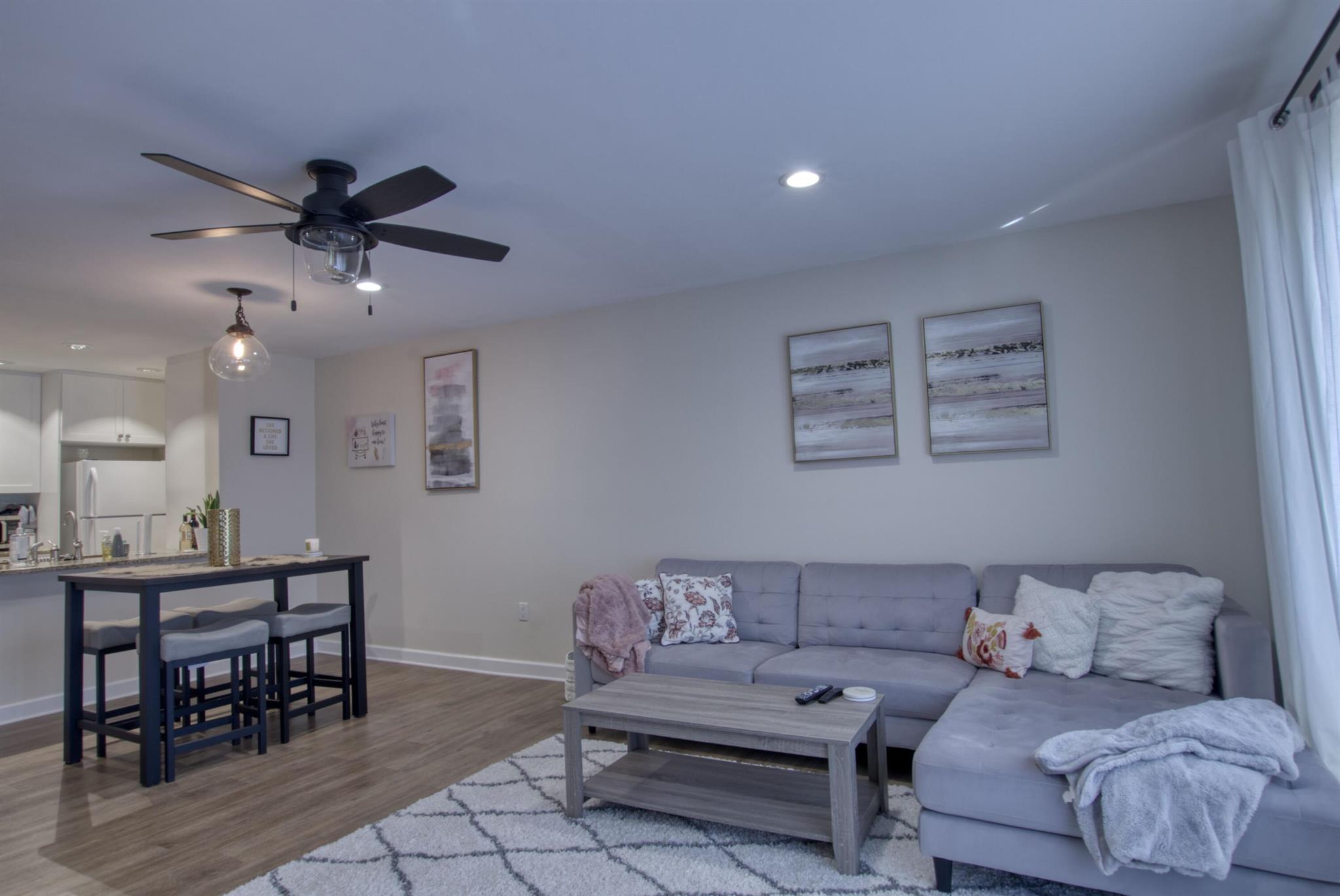 FOUNTAINS OF PALM BEACH CONDO 9 - Residential