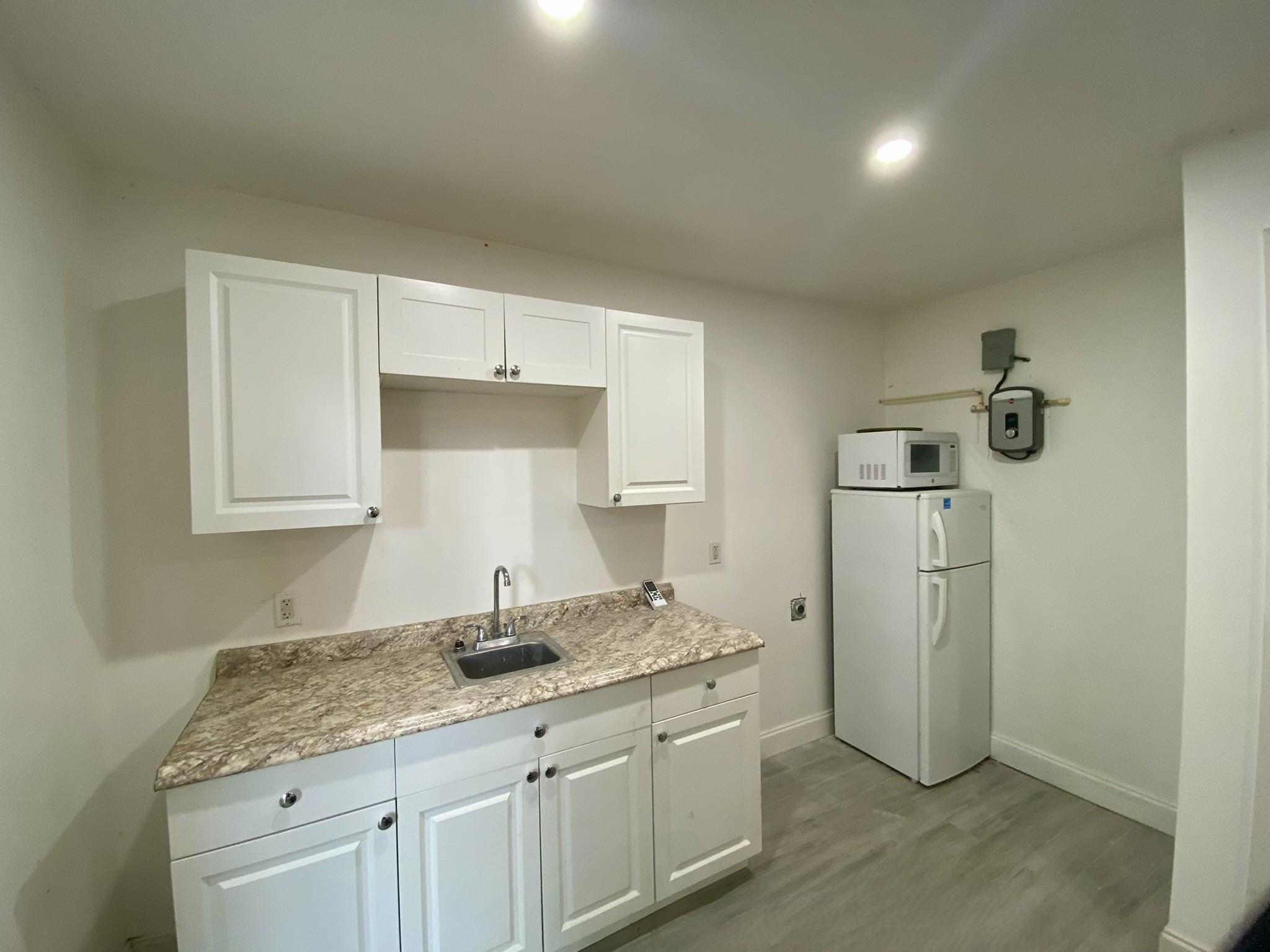 Biscayne Gardens Sec G - Residential Lease
