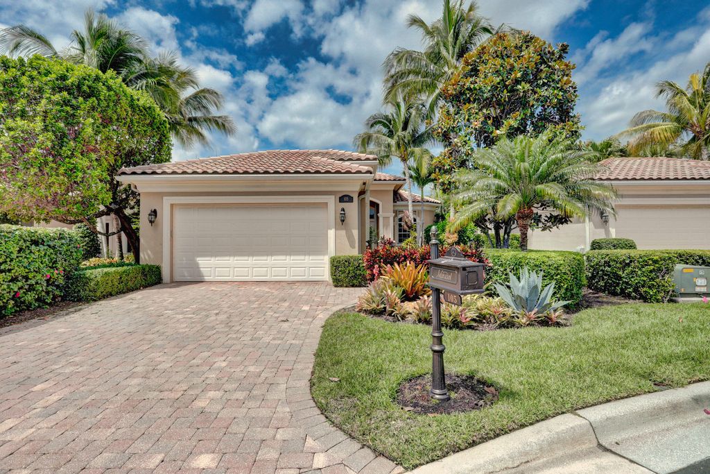 Photo of 105 Bianca Drive Dr, Palm Beach Gardens, FL 33418 (MLS # R10812116)