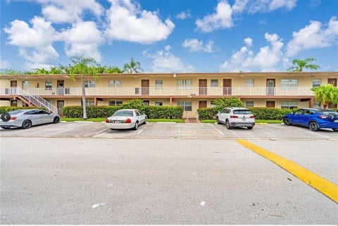 Tiny photo for 7505 NW 5th Place #203, Margate, FL 33063 (MLS # B26042510)