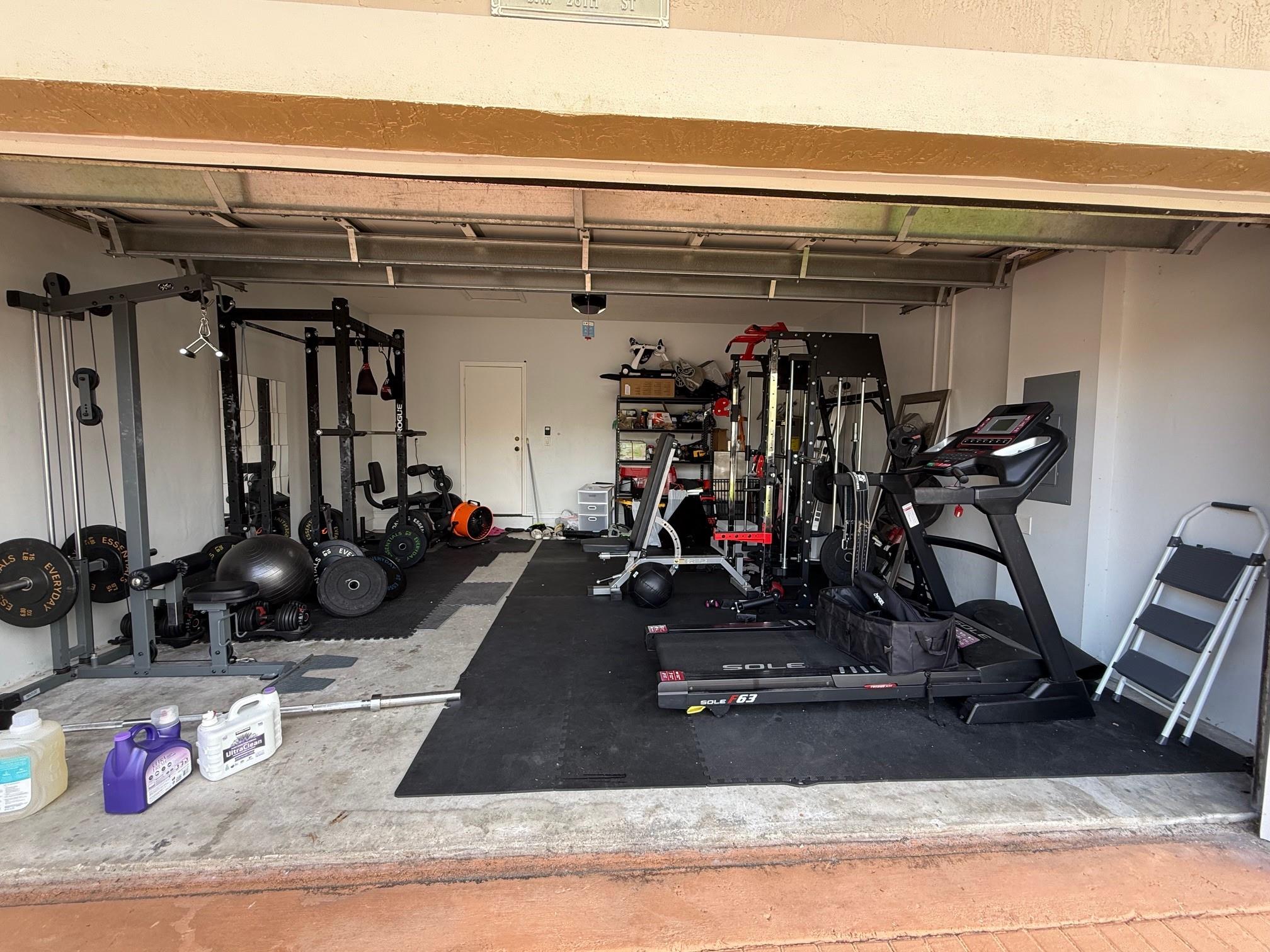 Pod 6 At Monarch Lakes 16 - Residential