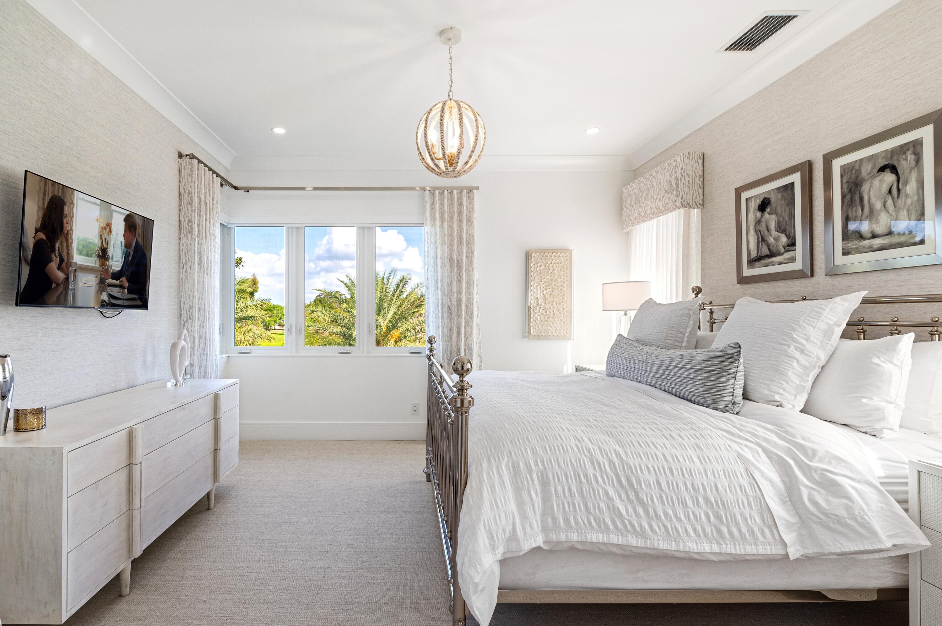 BOCA RATON BATH & TENNIS CLUB - Residential