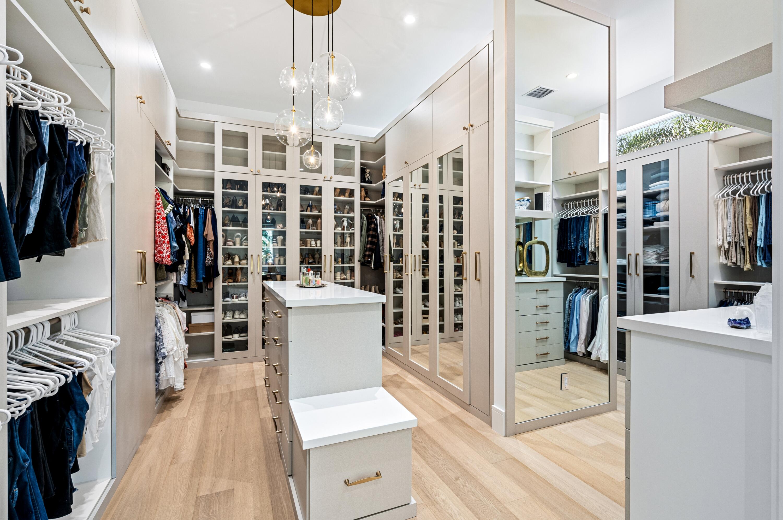 BOCA RATON BATH & TENNIS CLUB - Residential