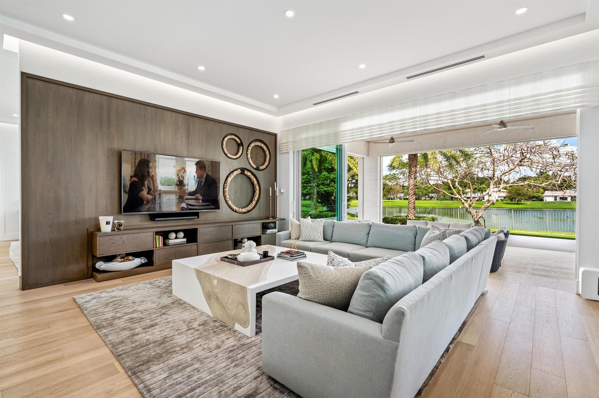 BOCA RATON BATH & TENNIS - Residential