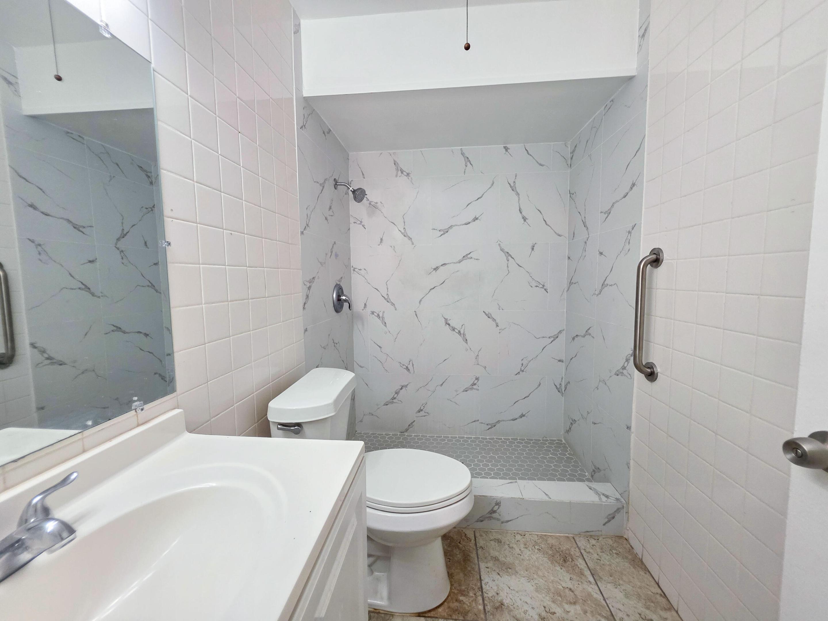 FOREST HILL GARDENS CONDO - Residential Lease