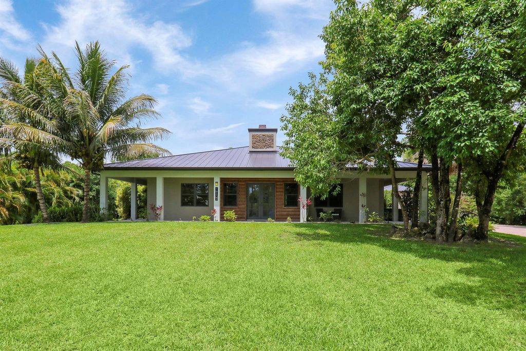 Photo of 16605 123rd Ter Terrace N, Jupiter, FL 33478 (MLS # R10997312)