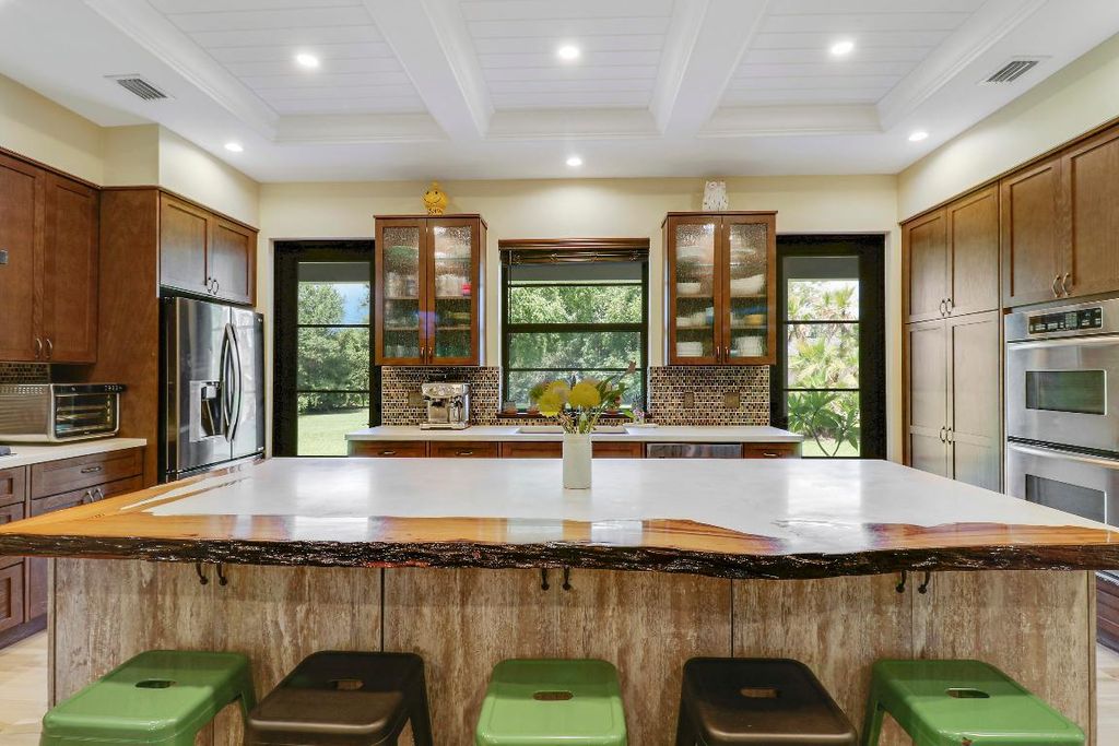 Photo of 16605 123rd Ter Terrace N, Jupiter, FL 33478 (MLS # R10997312)