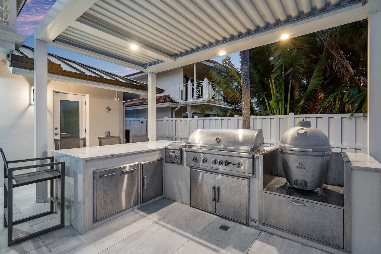 TROPIC ISLE 3RD SEC - Residential