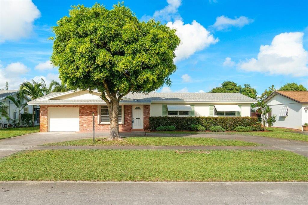 BAHAMA HEIGHTS - Residential