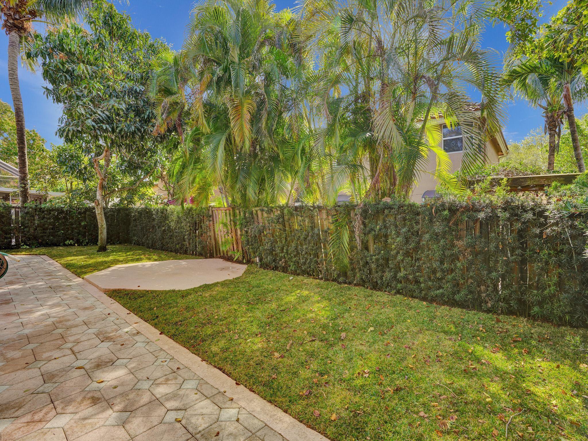 Embassy Lakes Ph II 141-4 - Residential