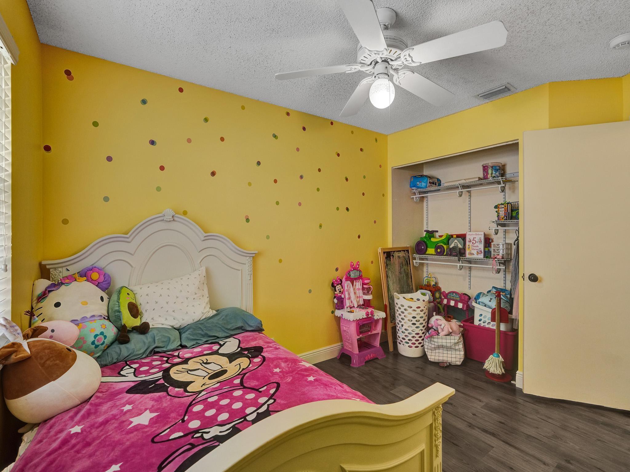 Embassy Lakes Ph II 141-4 - Residential