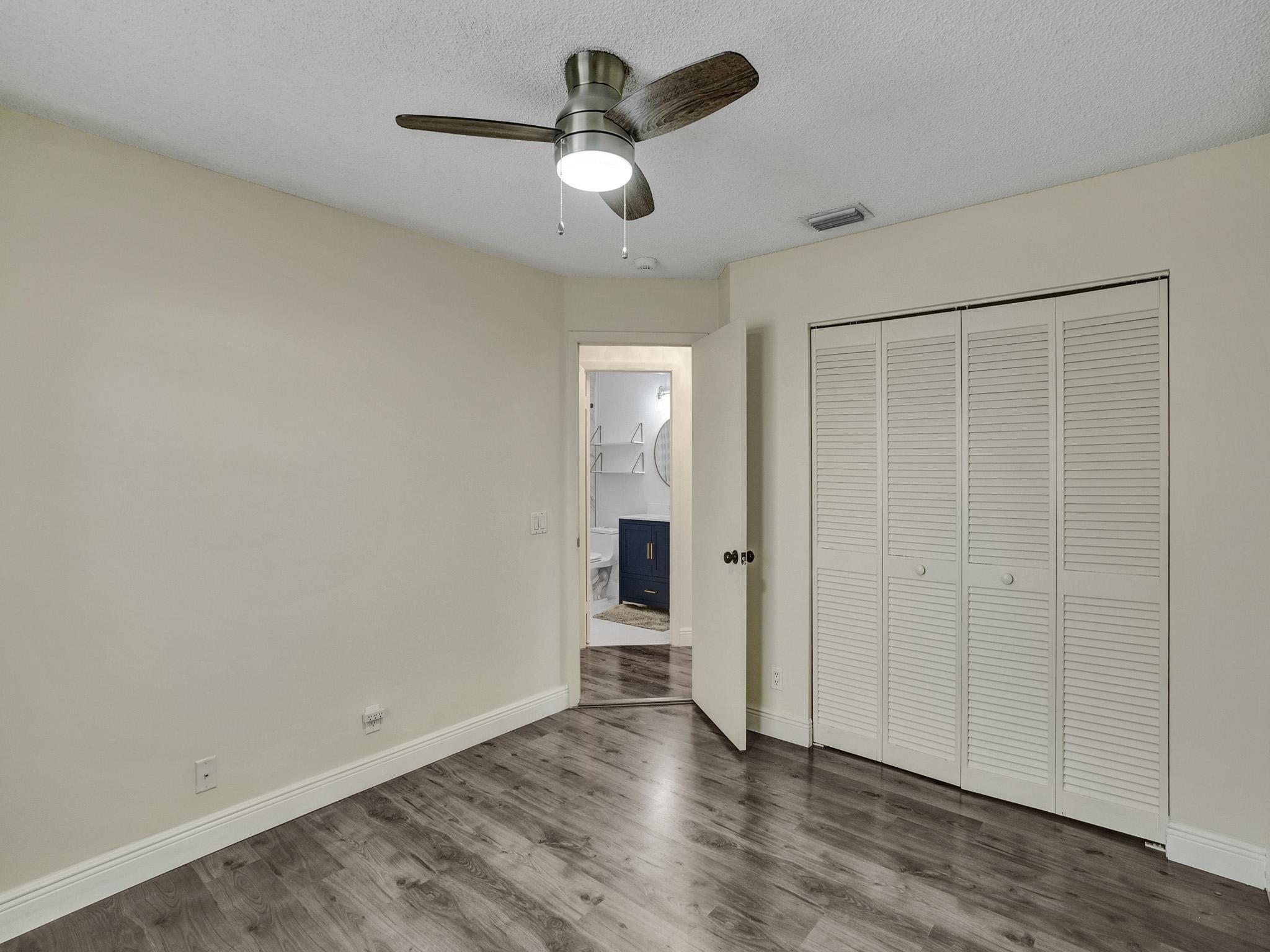 Embassy Lakes Ph II 141-4 - Residential