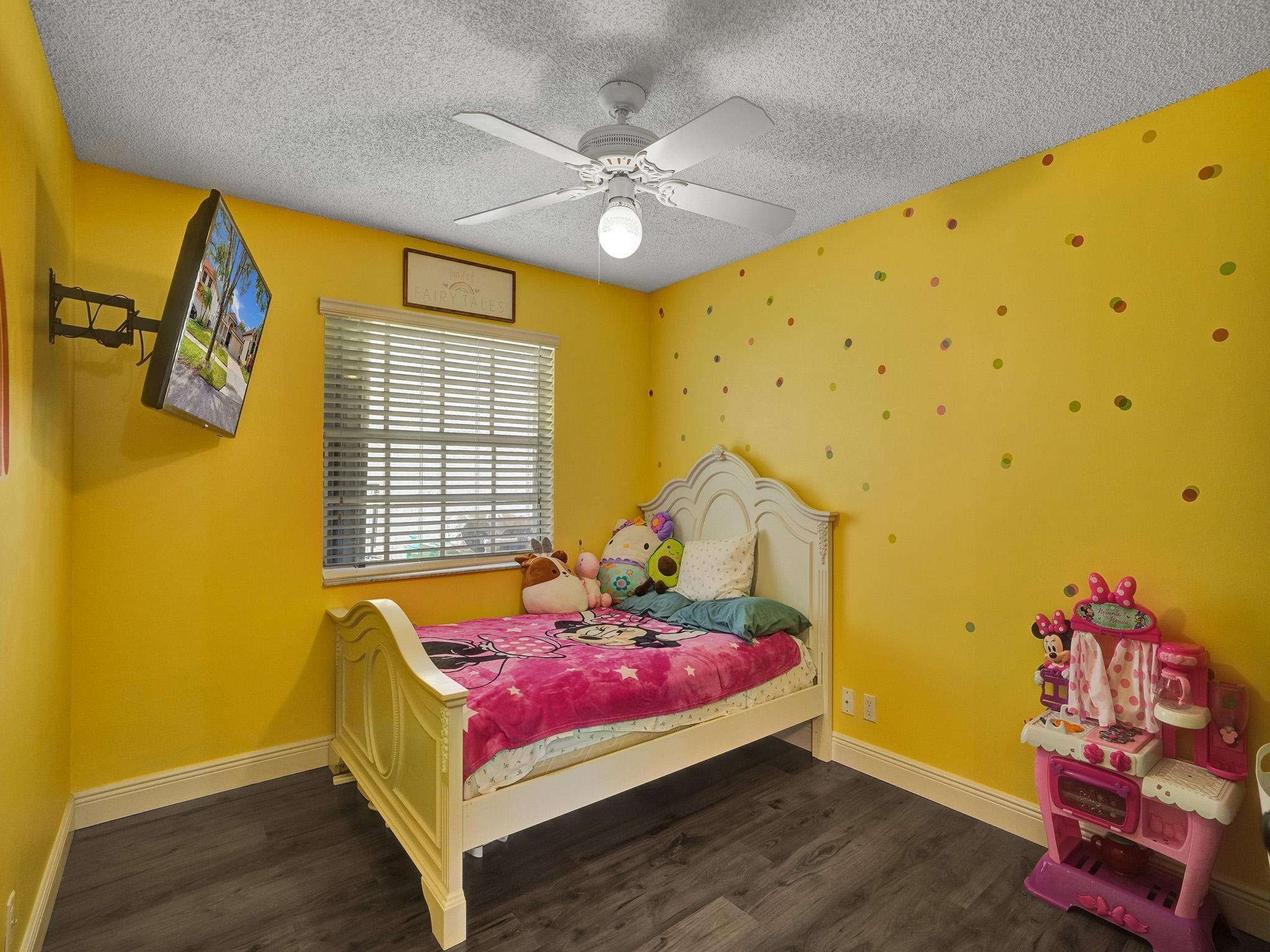 Embassy Lakes Ph II 141-4 - Residential