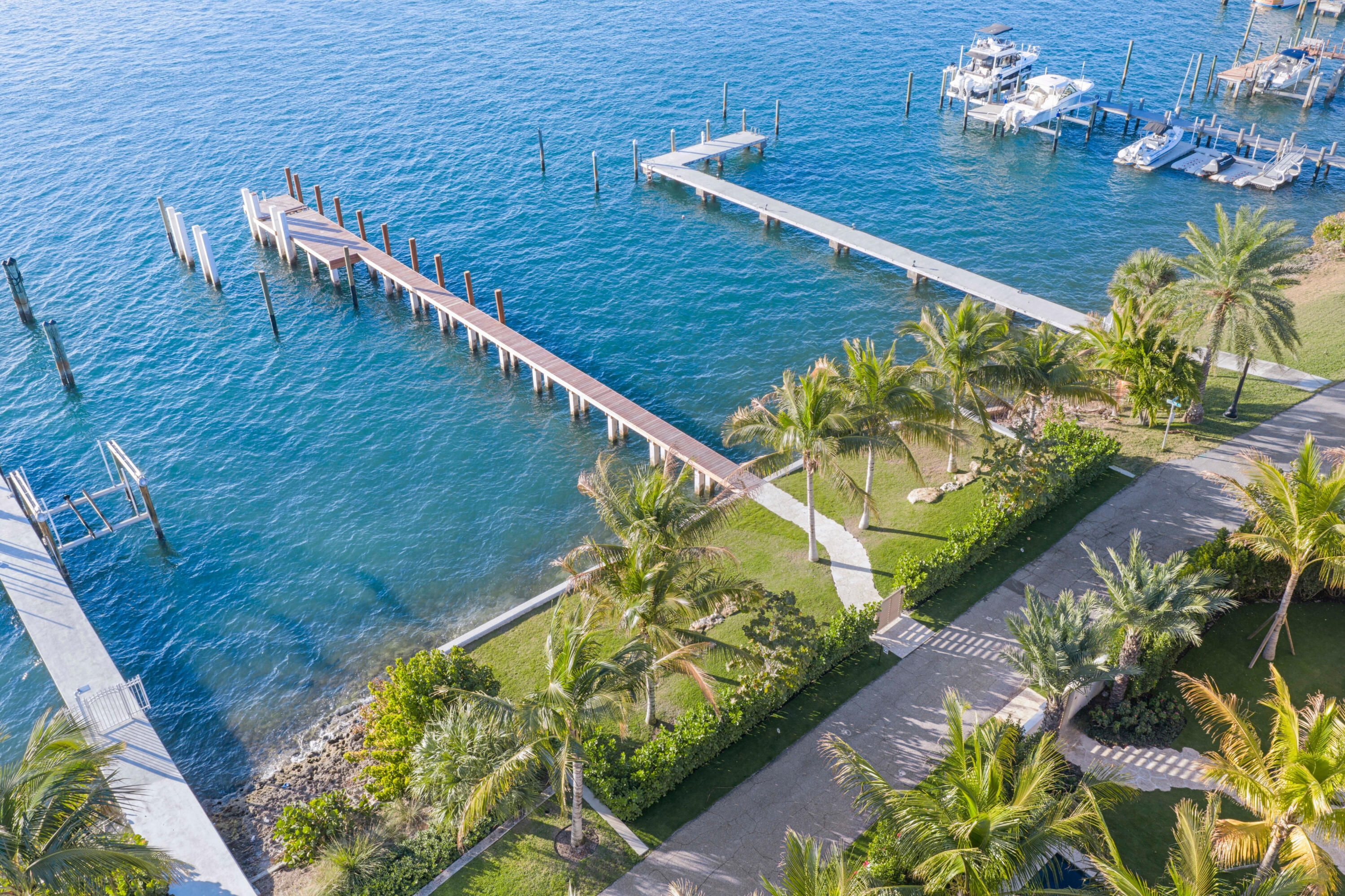 BELLO LIDO - Residential