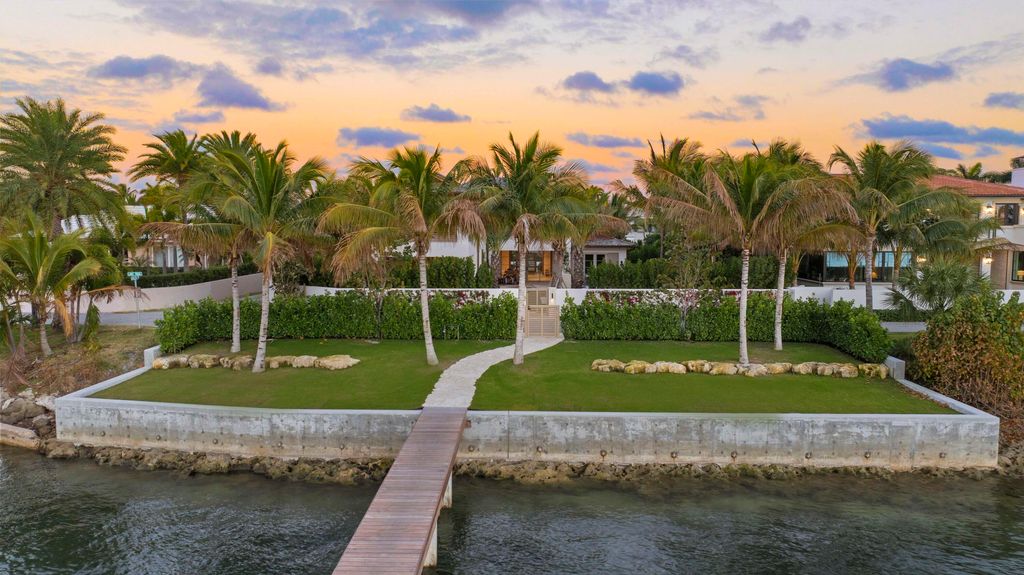 Photo of 1265 N Lake Way, Palm Beach, FL 33480 (MLS # R11054984)