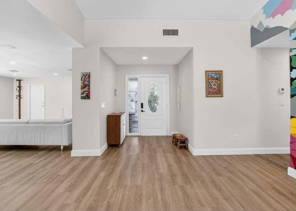Photo of 9662 WHIPPOORWILL Trail, Jupiter, FL 33478 (MLS # B26056718)